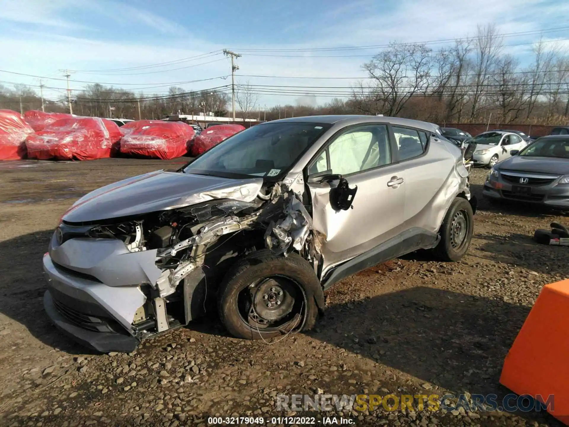 2 Фотография поврежденного автомобиля NMTKHMBX0KR080319 TOYOTA C-HR 2019