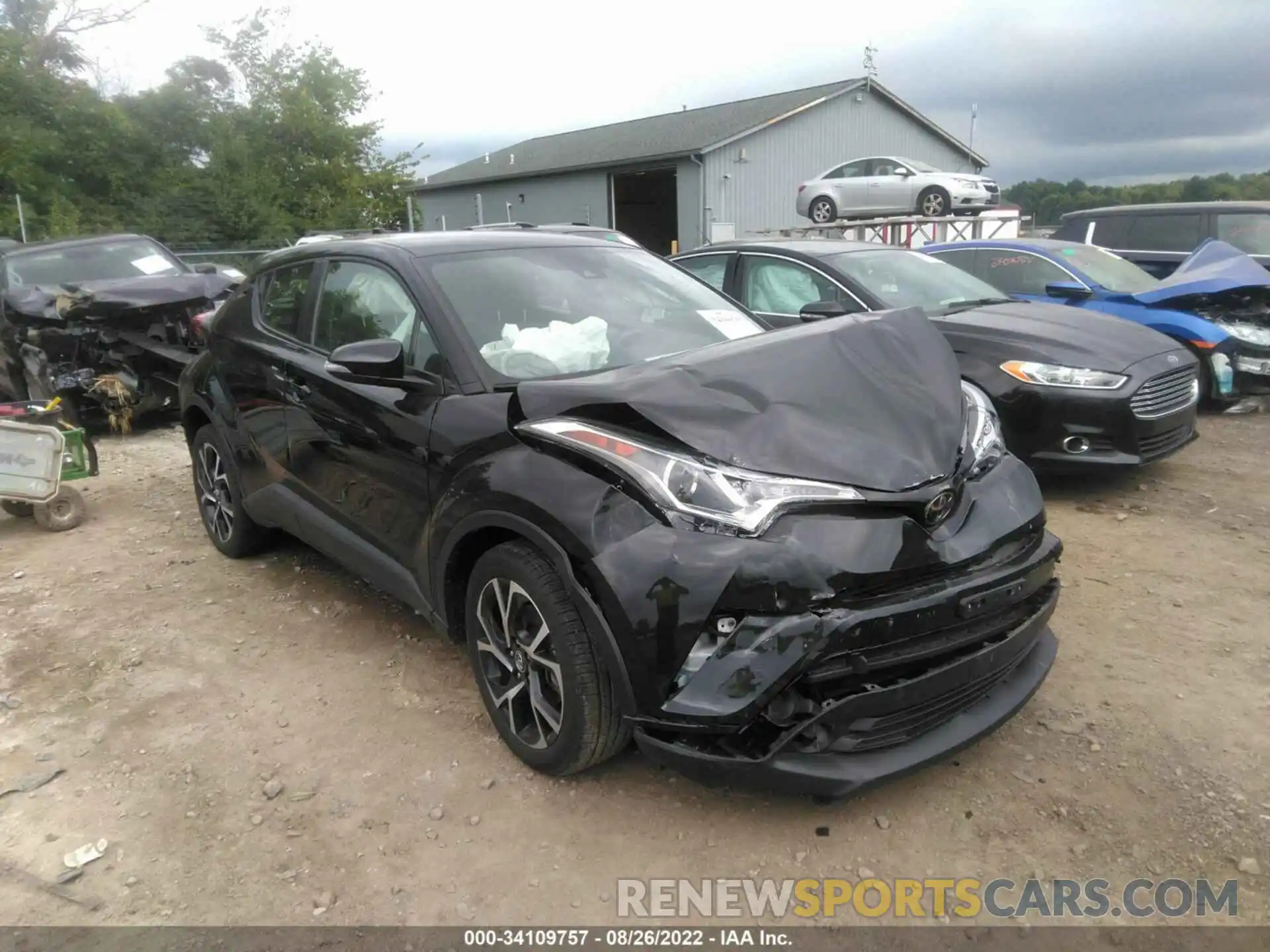 1 Фотография поврежденного автомобиля NMTKHMBX0KR080921 TOYOTA C-HR 2019