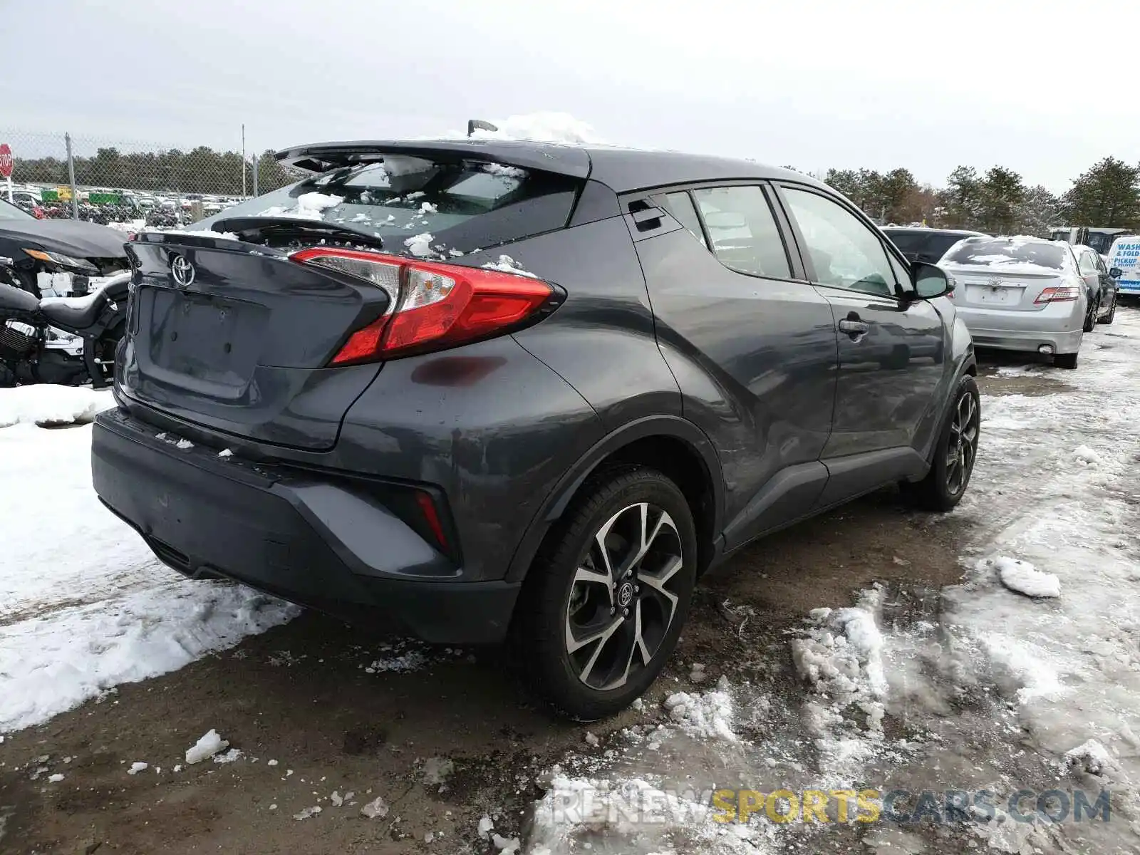 4 Фотография поврежденного автомобиля NMTKHMBX0KR082832 TOYOTA C-HR 2019