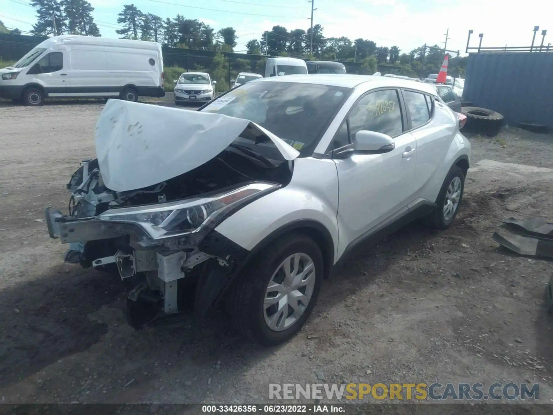 2 Фотография поврежденного автомобиля NMTKHMBX0KR083446 TOYOTA C-HR 2019