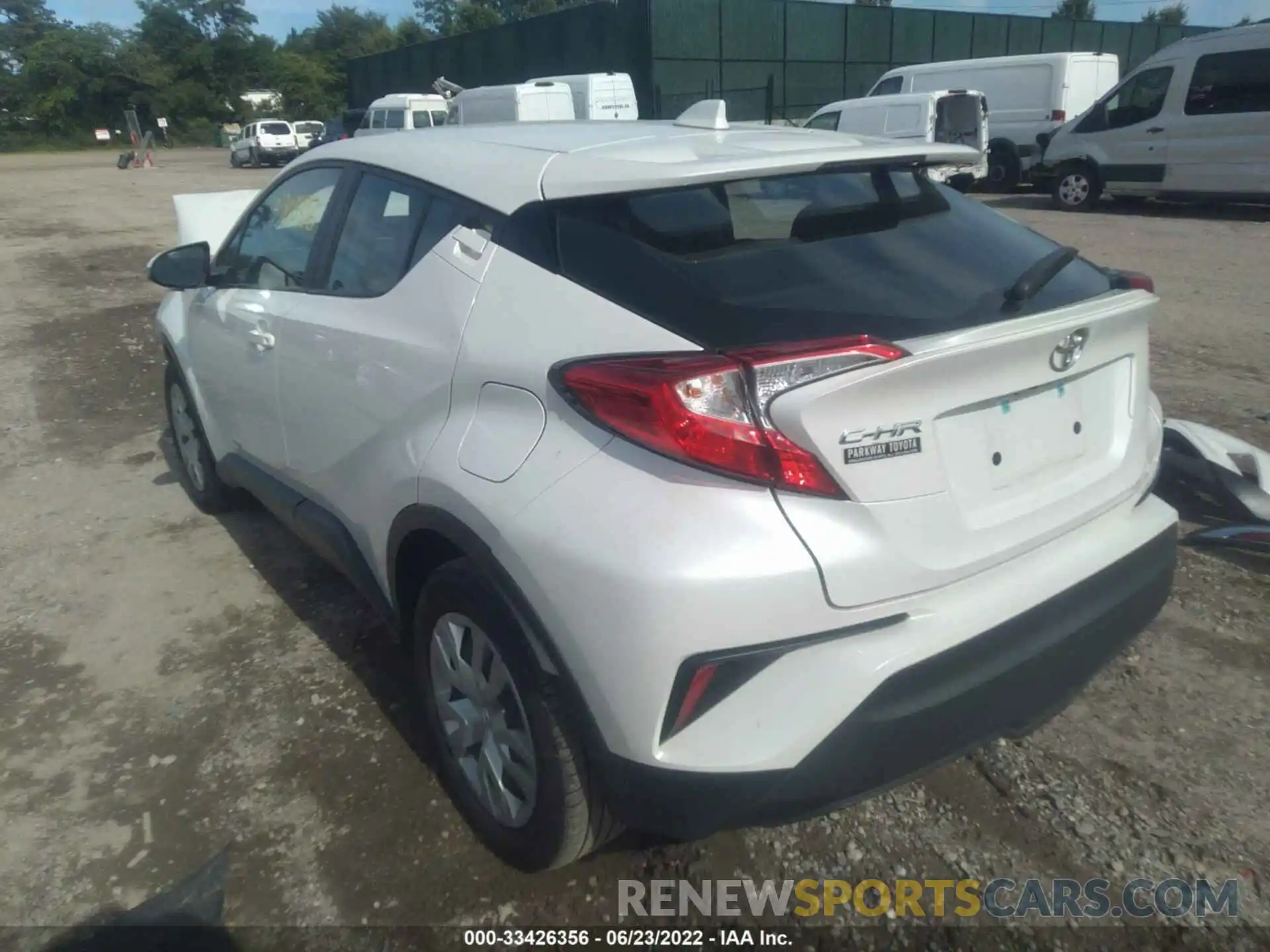 3 Фотография поврежденного автомобиля NMTKHMBX0KR083446 TOYOTA C-HR 2019