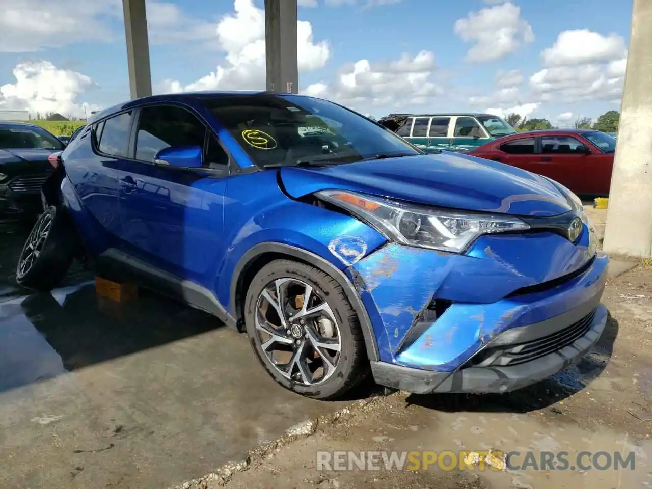 1 Photograph of a damaged car NMTKHMBX0KR085228 TOYOTA C-HR 2019