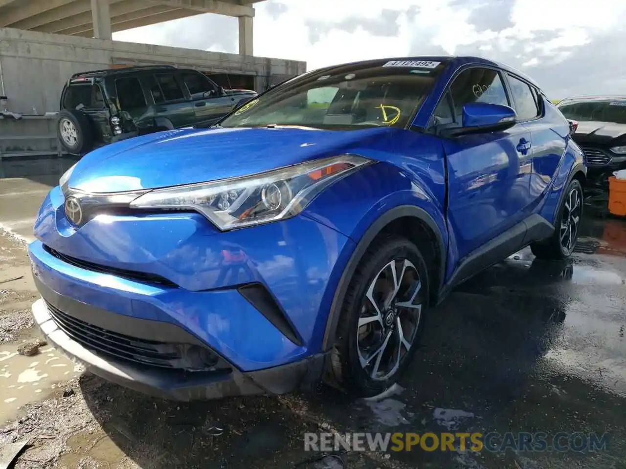 2 Photograph of a damaged car NMTKHMBX0KR085228 TOYOTA C-HR 2019