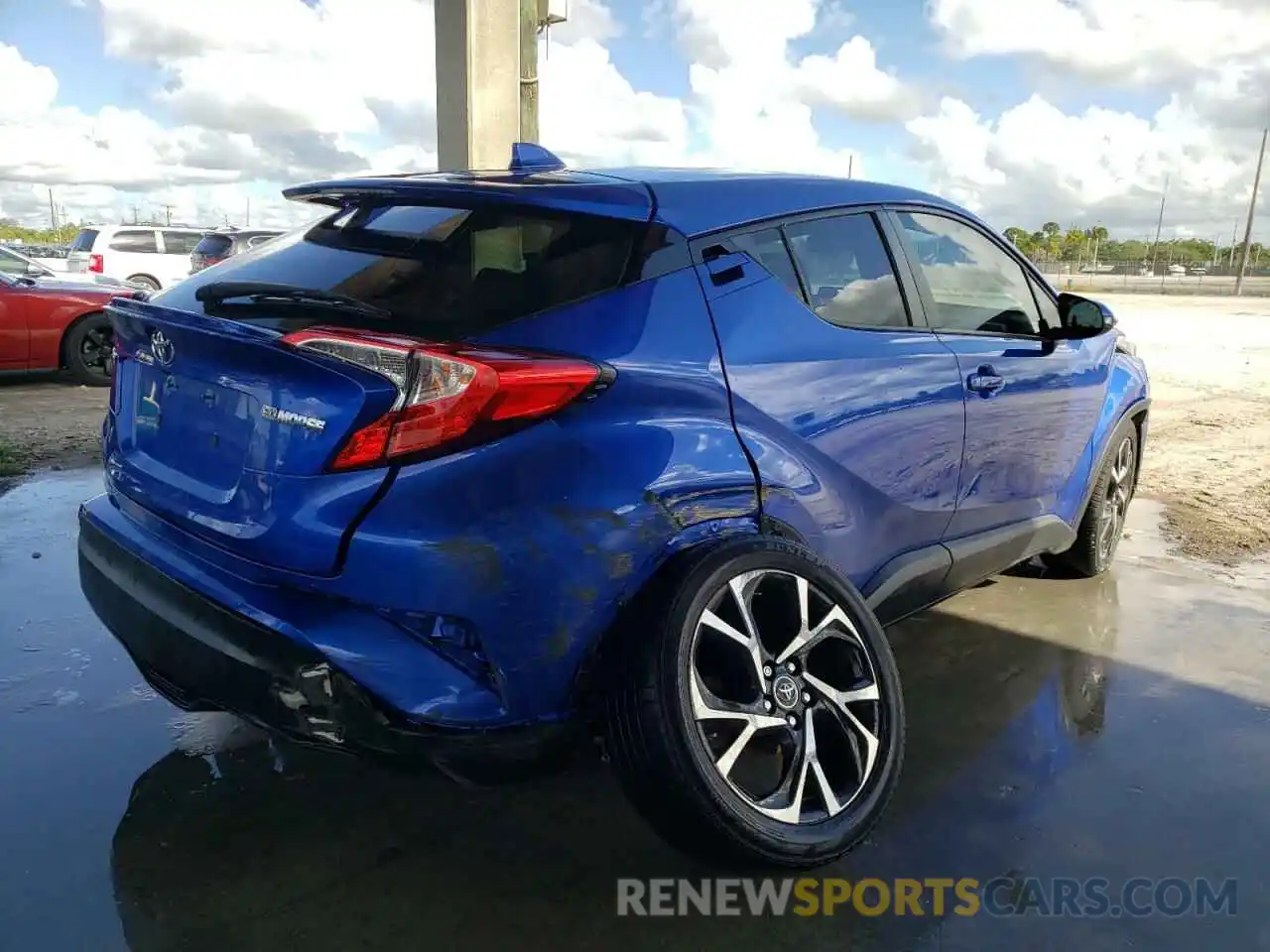 4 Photograph of a damaged car NMTKHMBX0KR085228 TOYOTA C-HR 2019