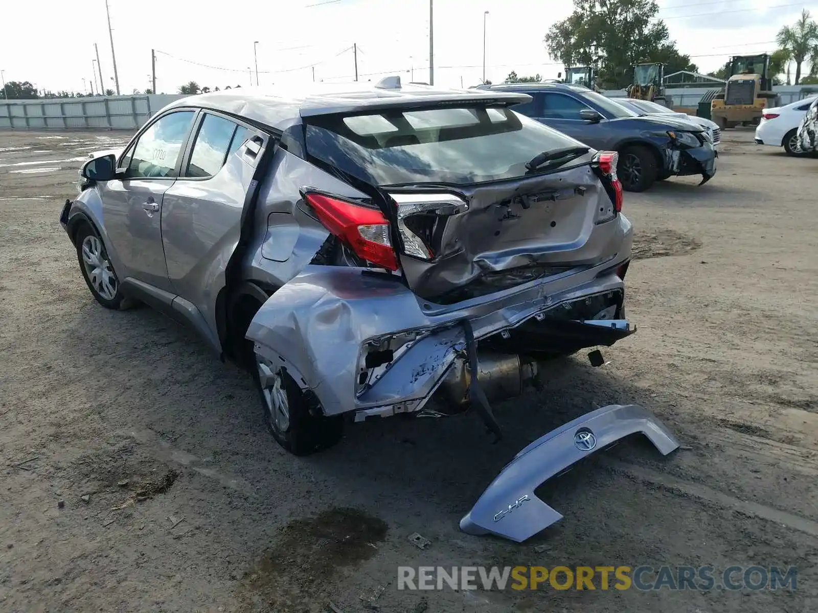 3 Photograph of a damaged car NMTKHMBX0KR086685 TOYOTA C-HR 2019