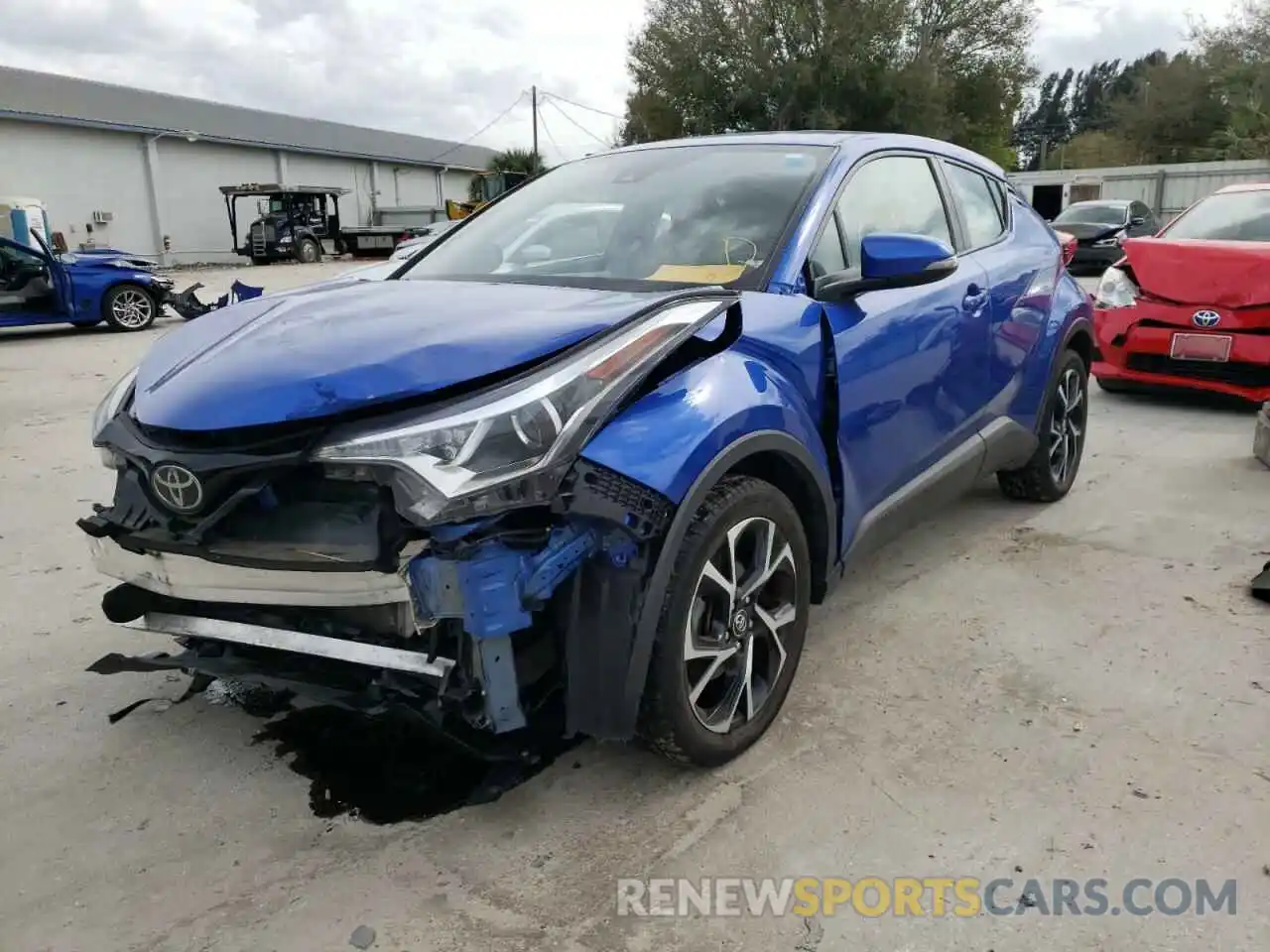 2 Фотография поврежденного автомобиля NMTKHMBX0KR087738 TOYOTA C-HR 2019