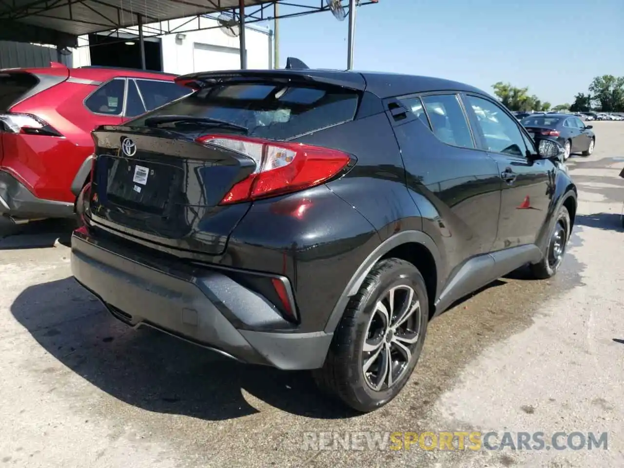 4 Photograph of a damaged car NMTKHMBX0KR088789 TOYOTA C-HR 2019