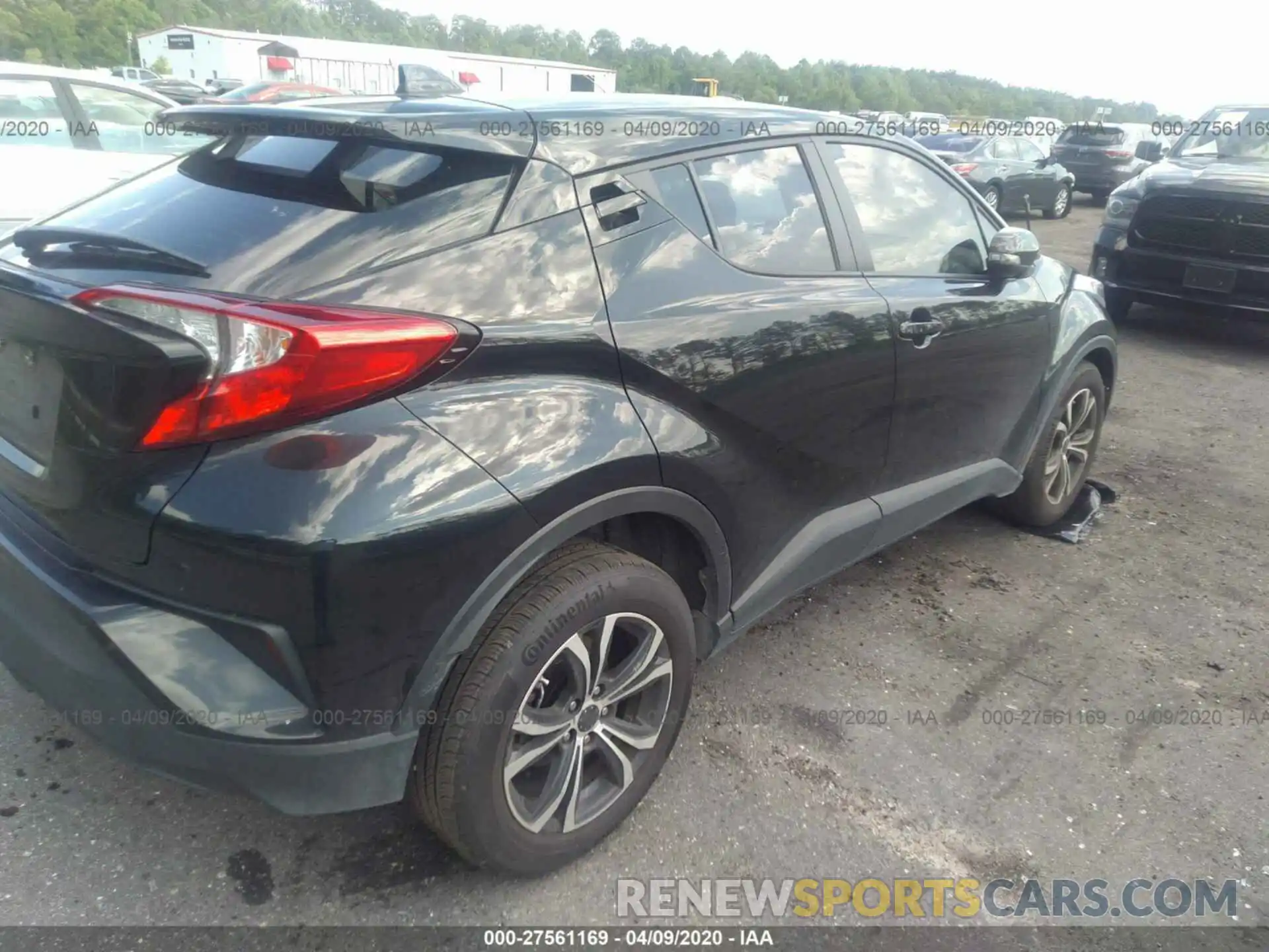 4 Фотография поврежденного автомобиля NMTKHMBX0KR089117 TOYOTA C-HR 2019