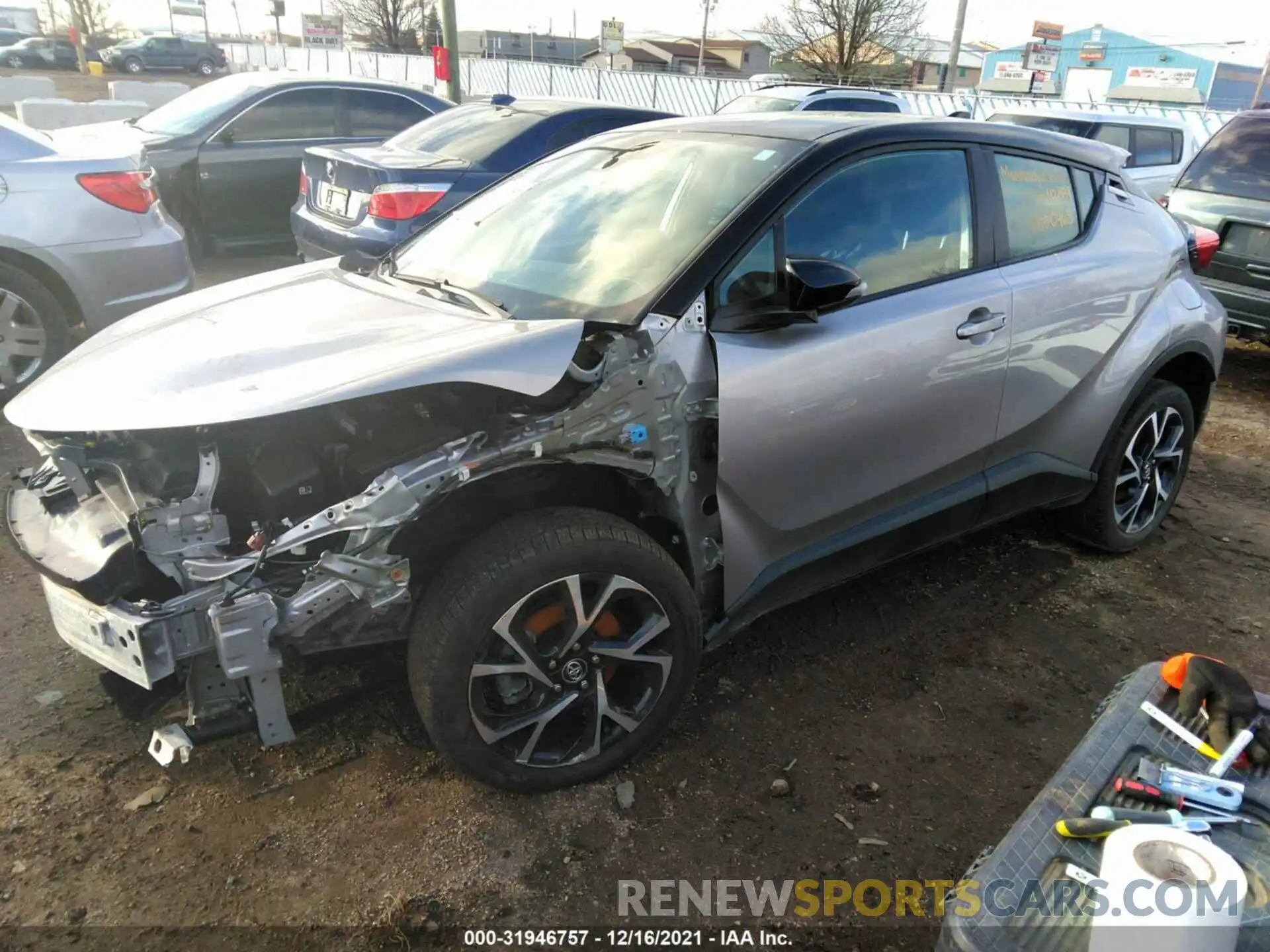 2 Фотография поврежденного автомобиля NMTKHMBX0KR090963 TOYOTA C-HR 2019