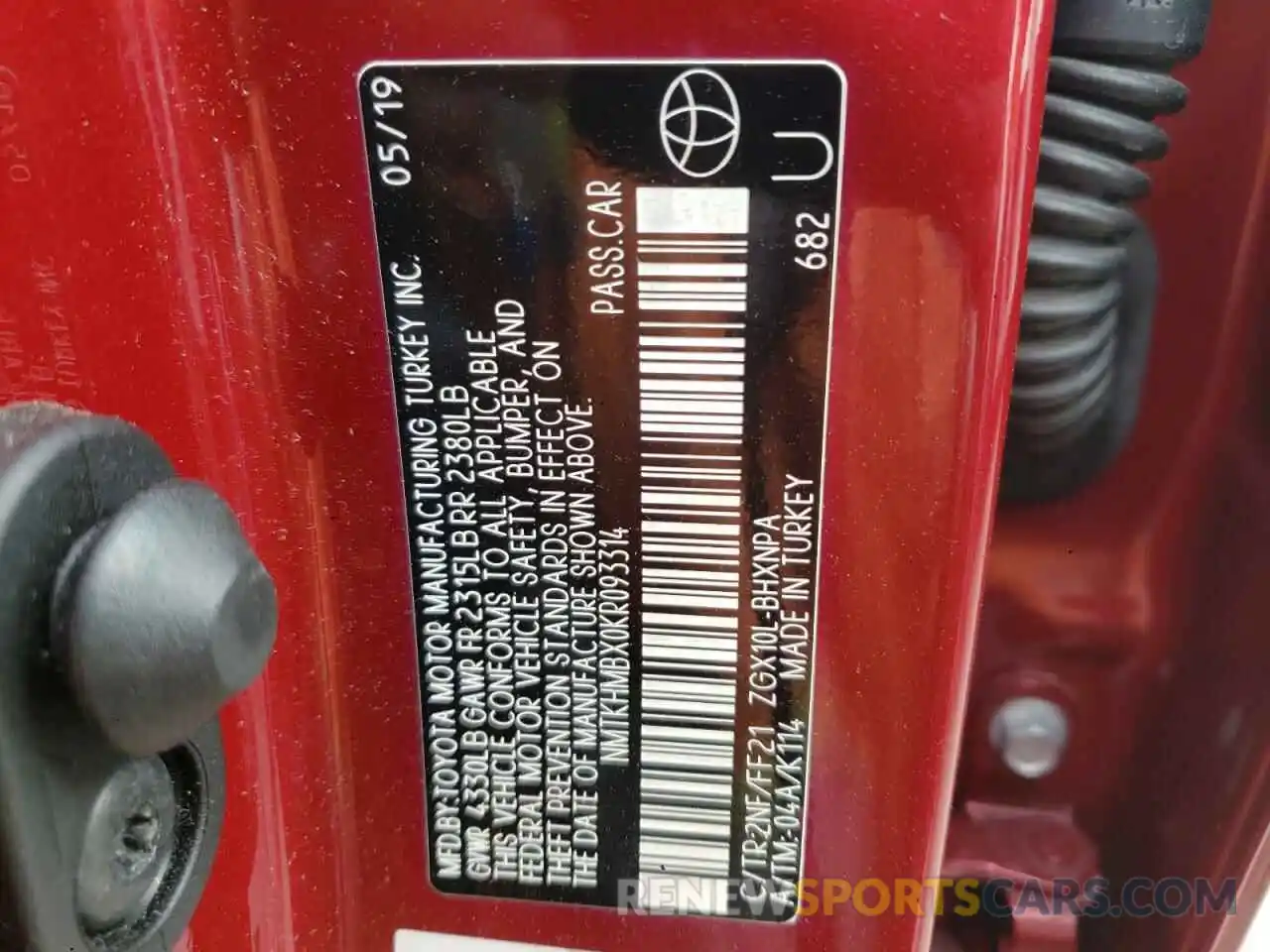 10 Фотография поврежденного автомобиля NMTKHMBX0KR093314 TOYOTA C-HR 2019