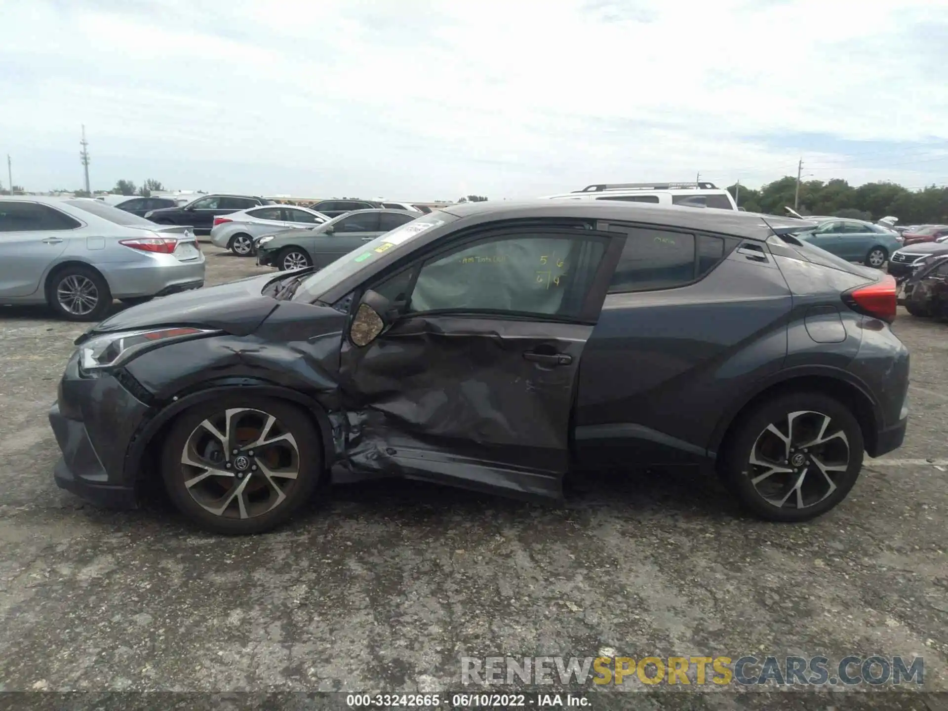 6 Фотография поврежденного автомобиля NMTKHMBX0KR098559 TOYOTA C-HR 2019