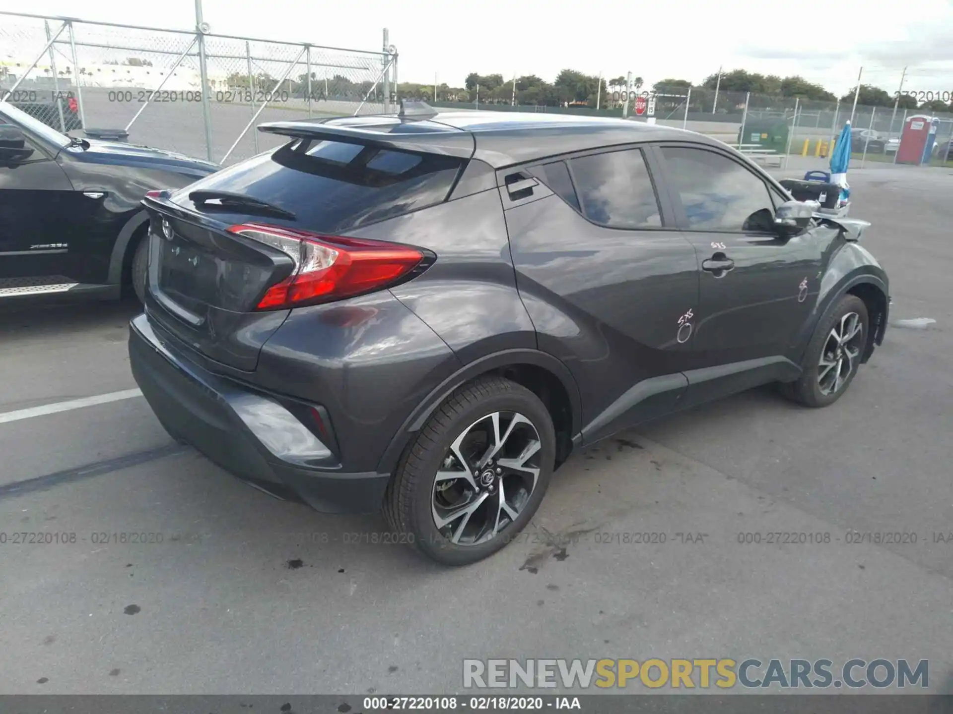 4 Photograph of a damaged car NMTKHMBX0KR098710 TOYOTA C-HR 2019