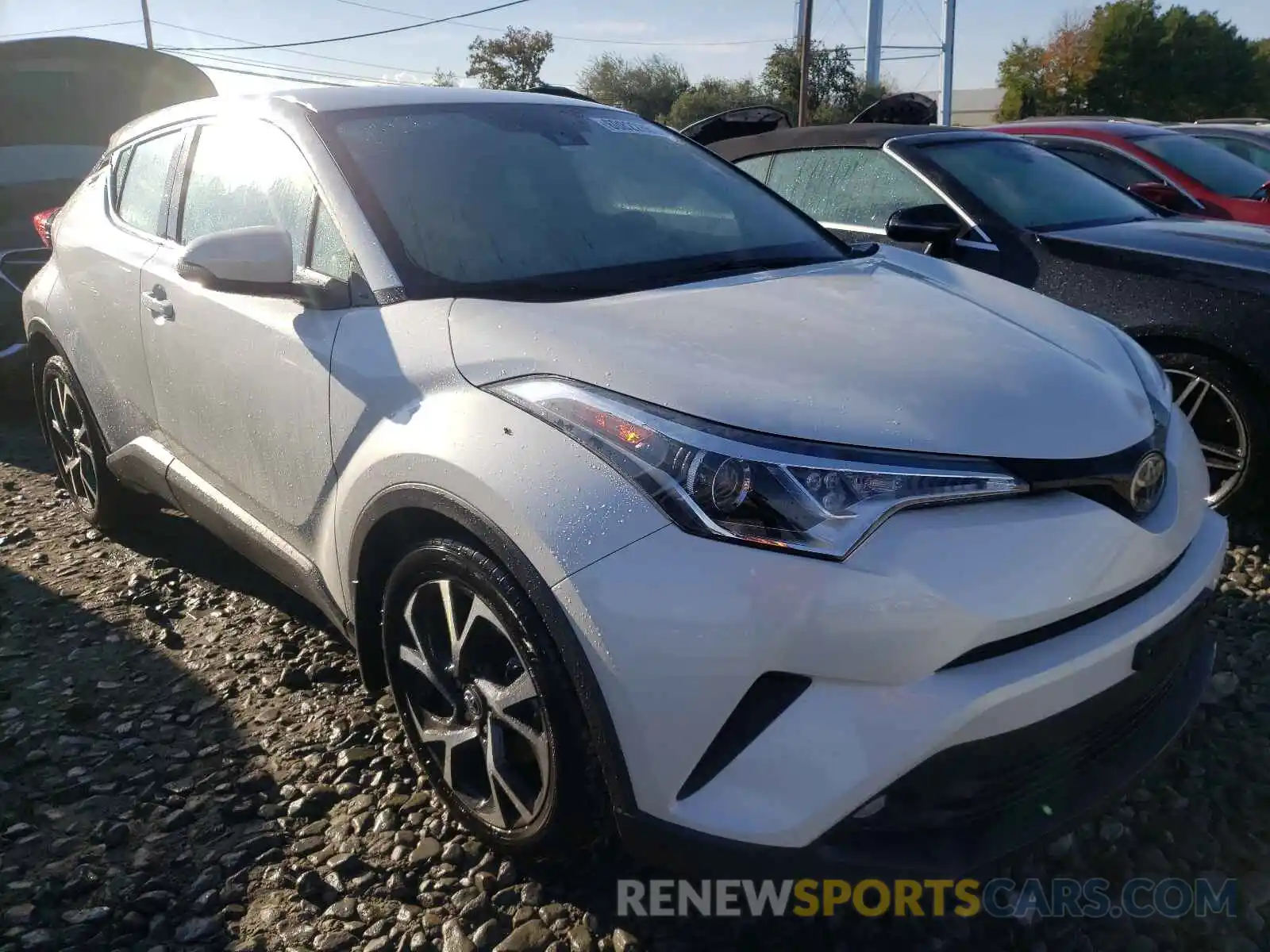 1 Photograph of a damaged car NMTKHMBX0KR099064 TOYOTA C-HR 2019