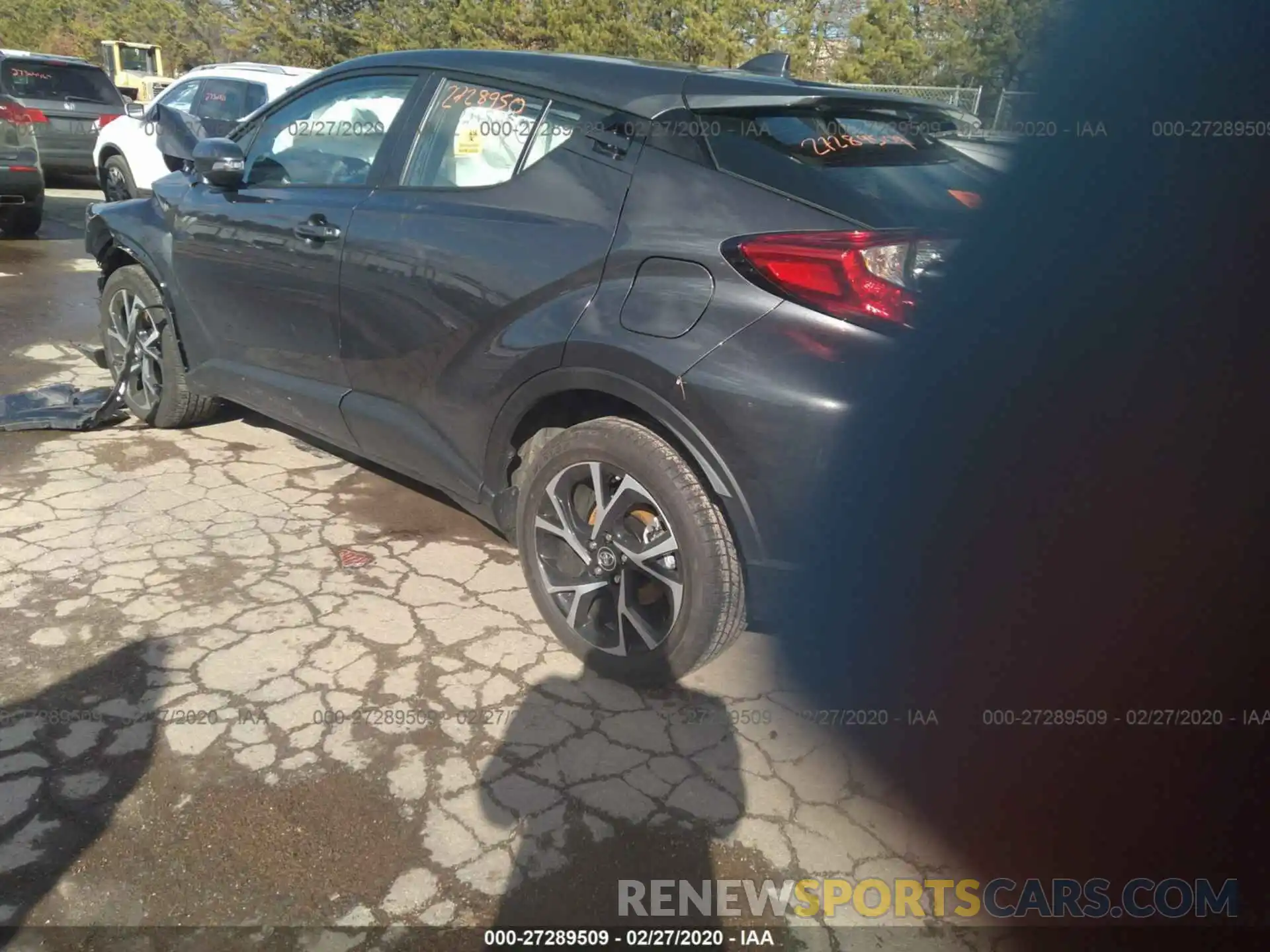 3 Photograph of a damaged car NMTKHMBX0KR099646 TOYOTA C-HR 2019