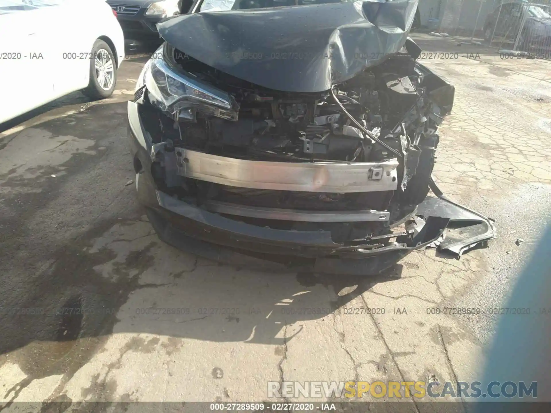 6 Photograph of a damaged car NMTKHMBX0KR099646 TOYOTA C-HR 2019