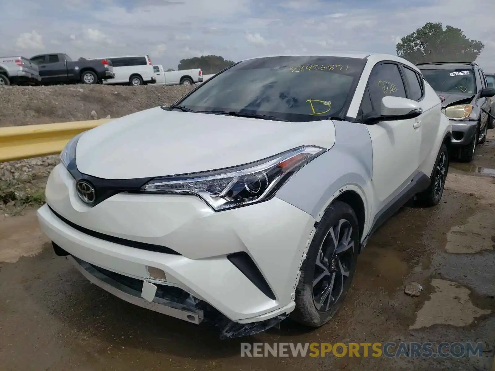 2 Photograph of a damaged car NMTKHMBX0KR100357 TOYOTA C-HR 2019