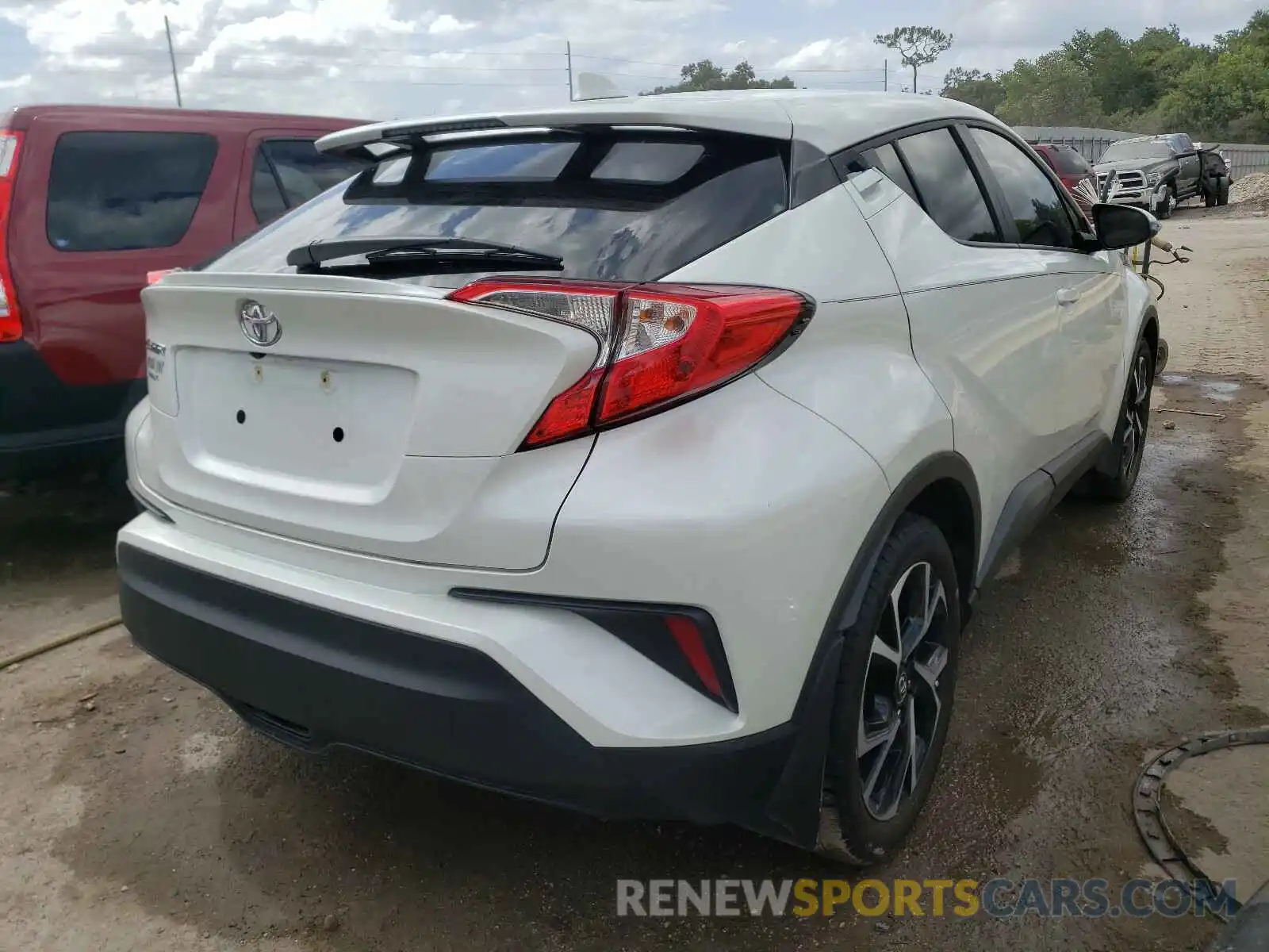 4 Photograph of a damaged car NMTKHMBX0KR100357 TOYOTA C-HR 2019