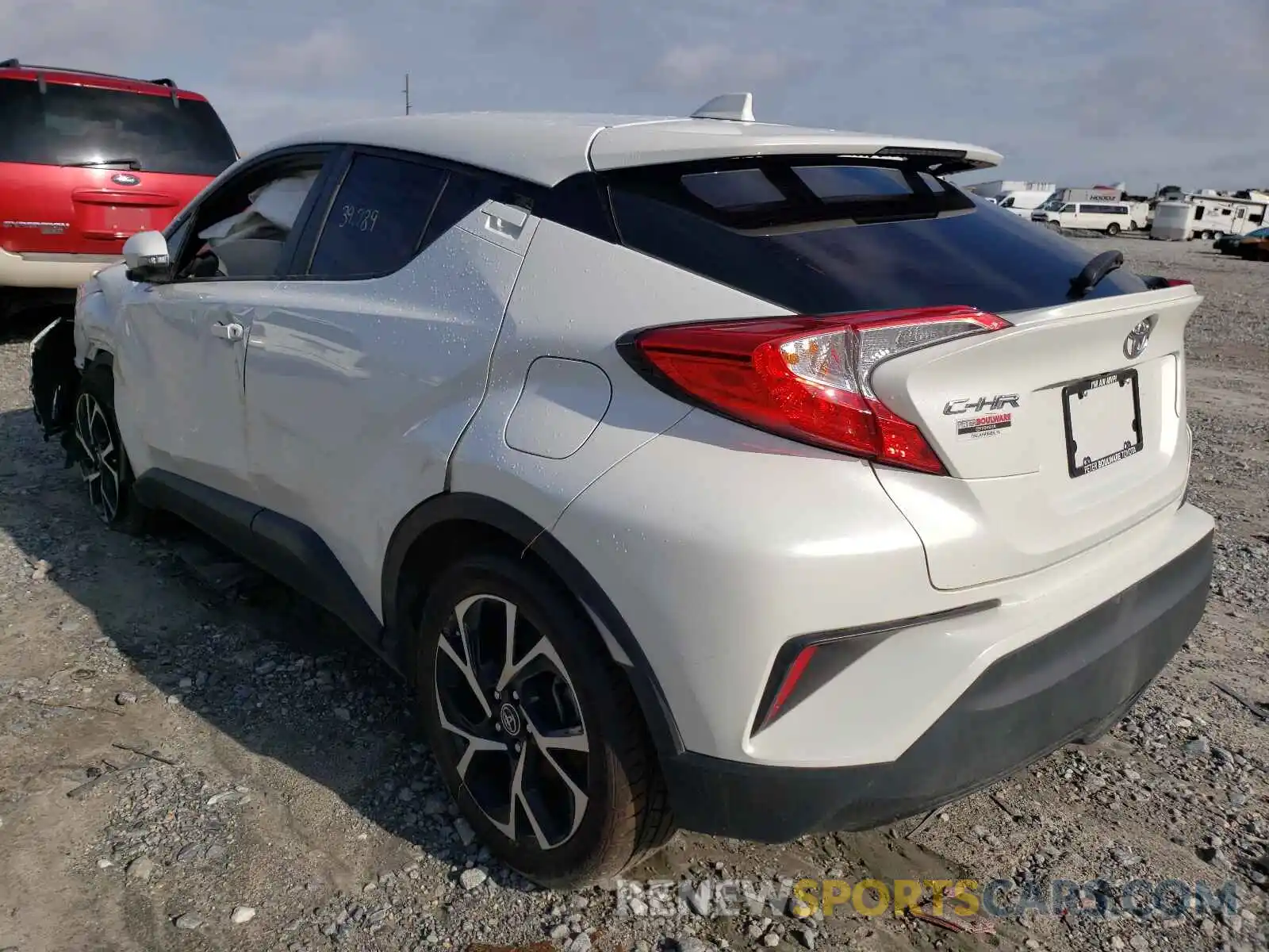 1 Photograph of a damaged car NMTKHMBX1KR070074 TOYOTA C-HR 2019