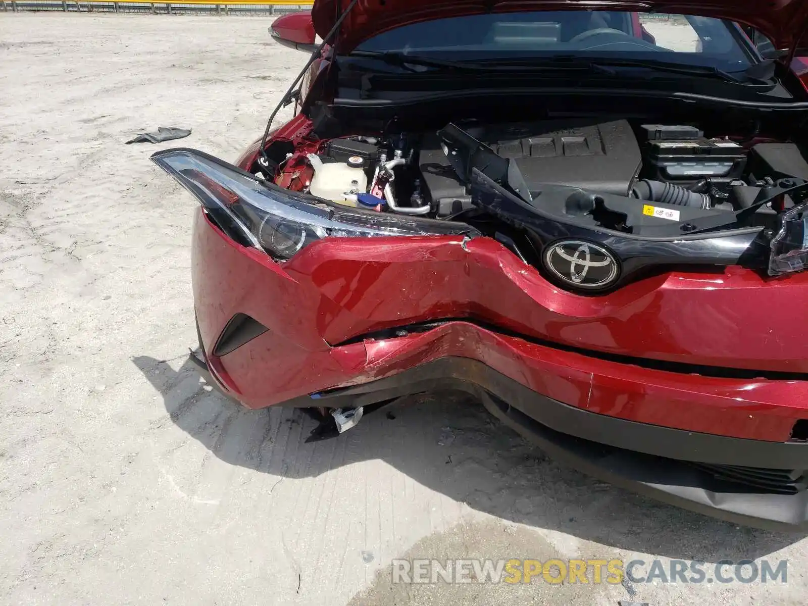 9 Photograph of a damaged car NMTKHMBX1KR078935 TOYOTA C-HR 2019