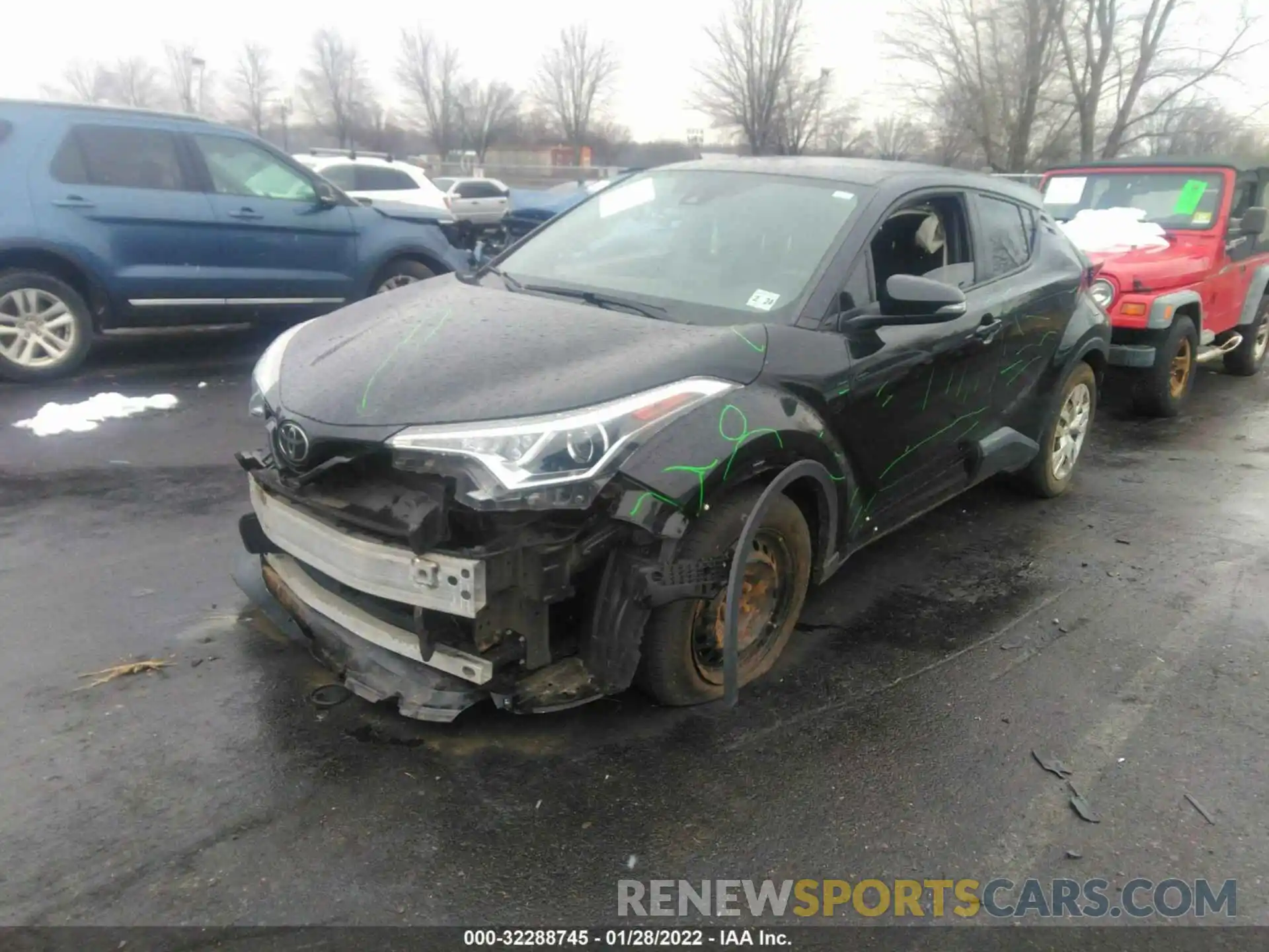 2 Фотография поврежденного автомобиля NMTKHMBX1KR079616 TOYOTA C-HR 2019