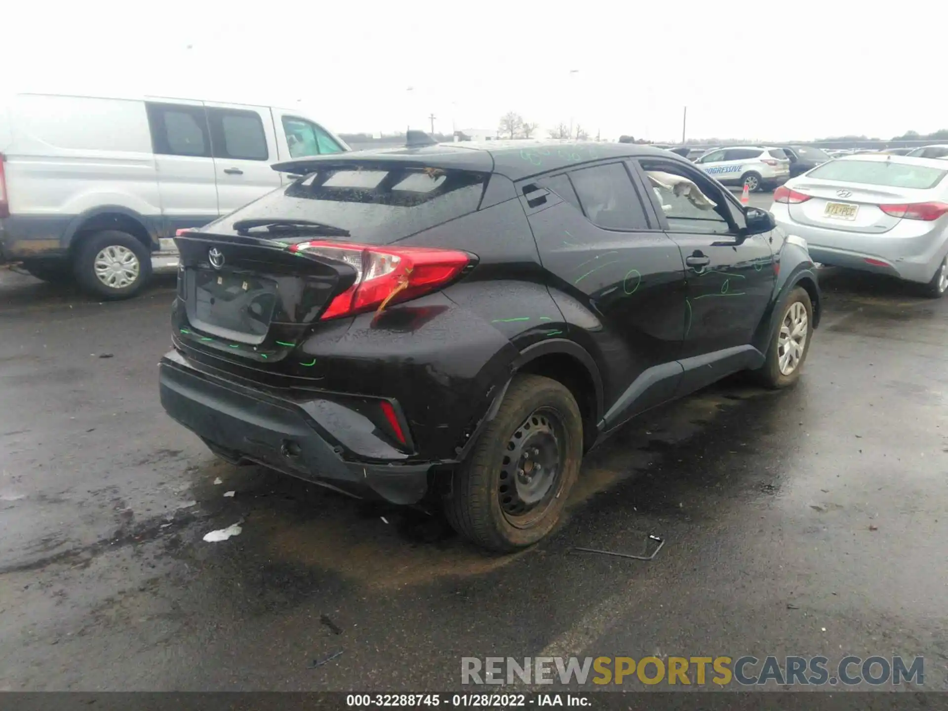 4 Фотография поврежденного автомобиля NMTKHMBX1KR079616 TOYOTA C-HR 2019