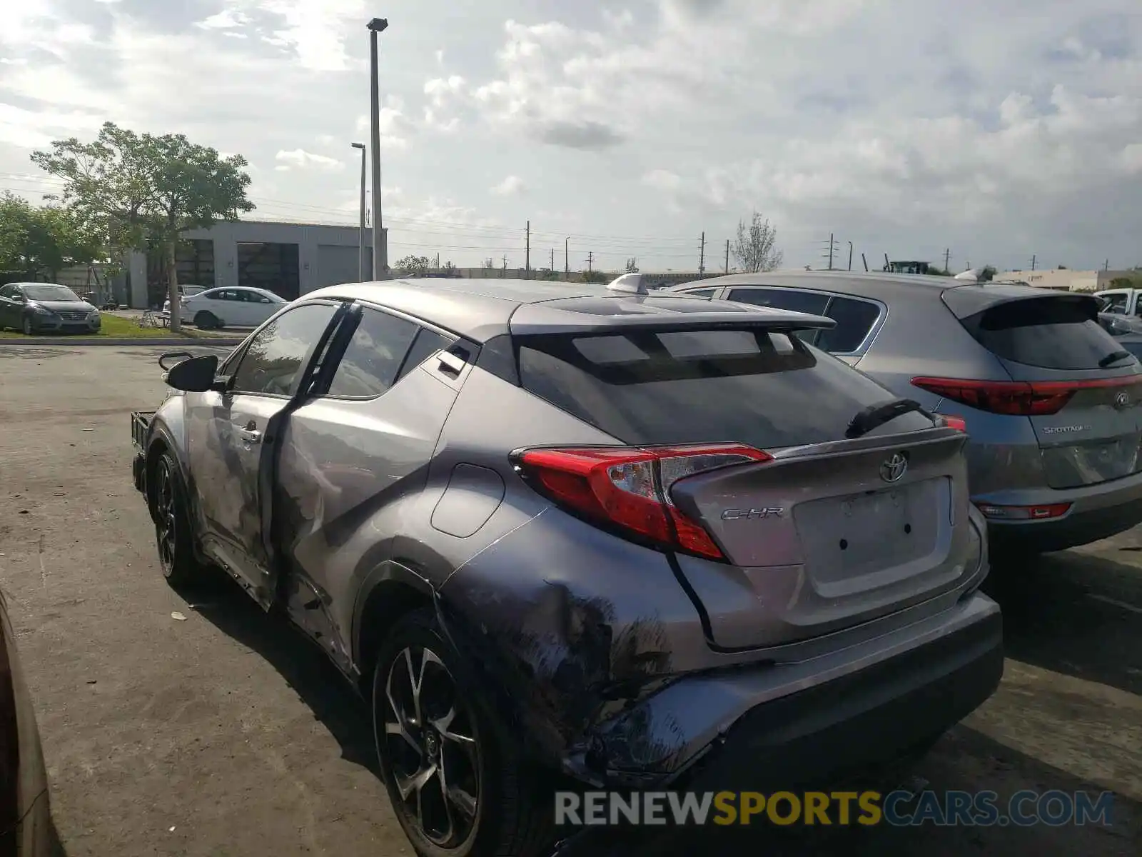 3 Photograph of a damaged car NMTKHMBX1KR080376 TOYOTA C-HR 2019