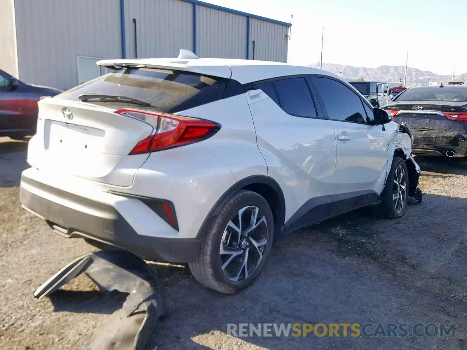 4 Фотография поврежденного автомобиля NMTKHMBX1KR080555 TOYOTA C-HR 2019