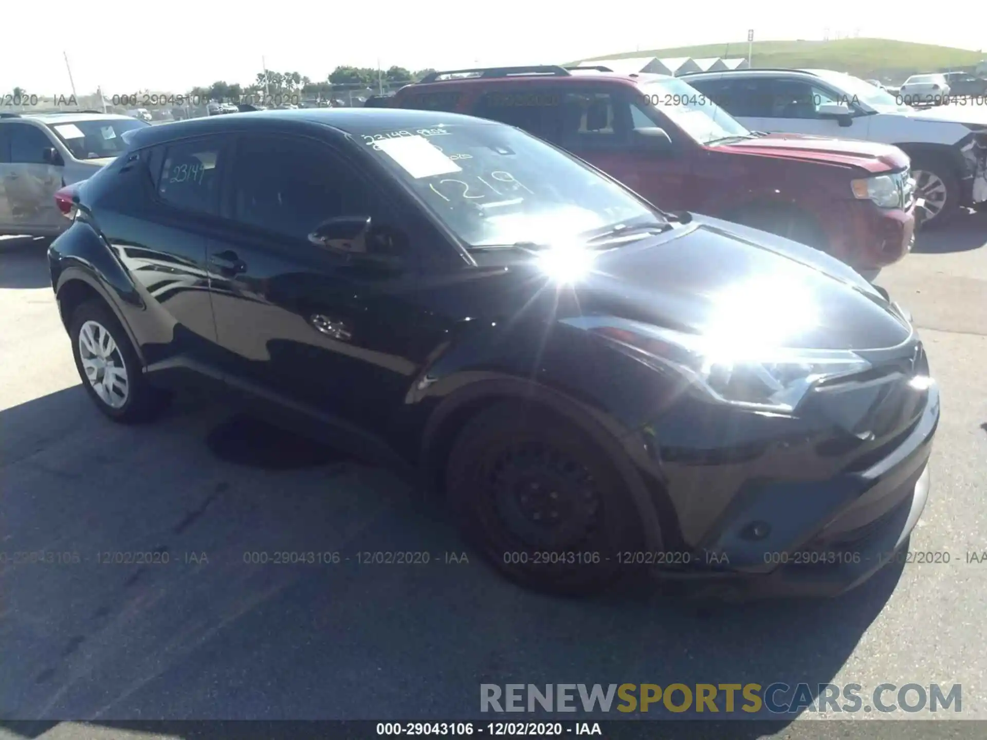 1 Photograph of a damaged car NMTKHMBX1KR081219 TOYOTA C-HR 2019