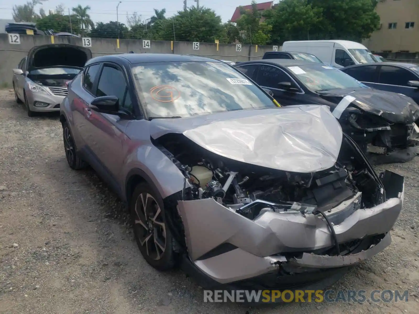 1 Photograph of a damaged car NMTKHMBX1KR085545 TOYOTA C-HR 2019