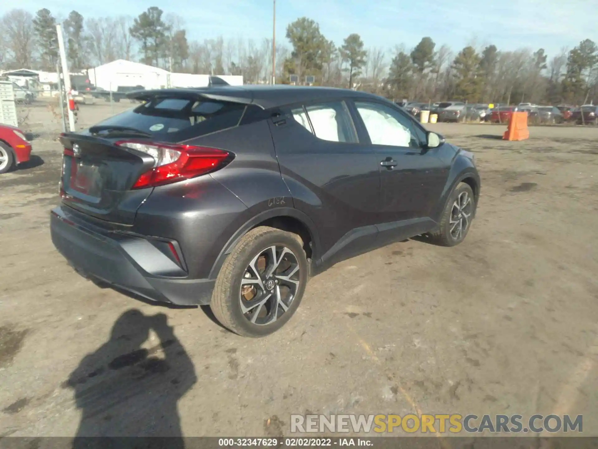 4 Photograph of a damaged car NMTKHMBX1KR086758 TOYOTA C-HR 2019