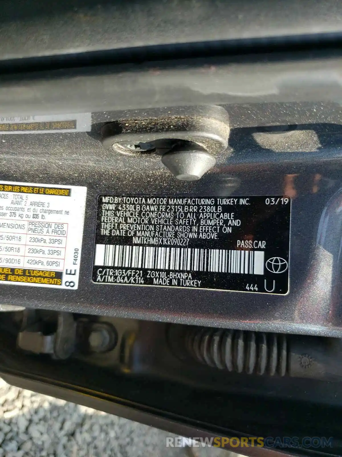 10 Photograph of a damaged car NMTKHMBX1KR090227 TOYOTA C-HR 2019