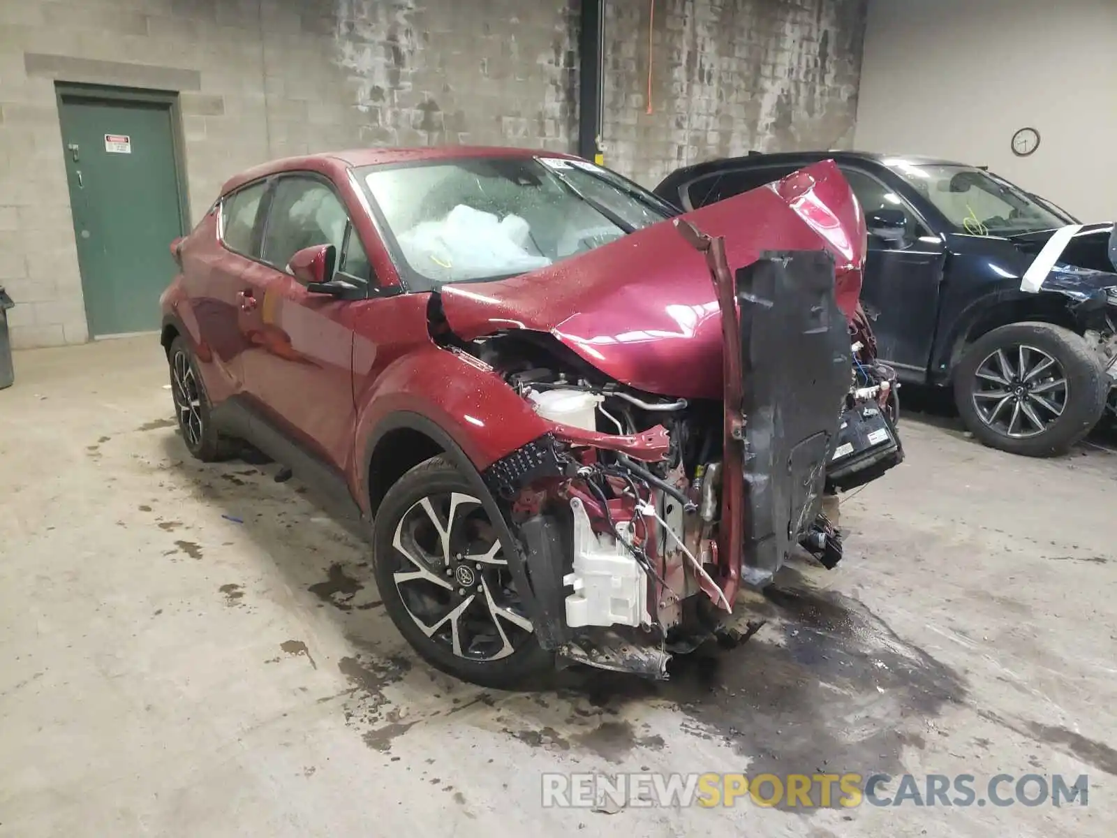 1 Photograph of a damaged car NMTKHMBX1KR091684 TOYOTA C-HR 2019