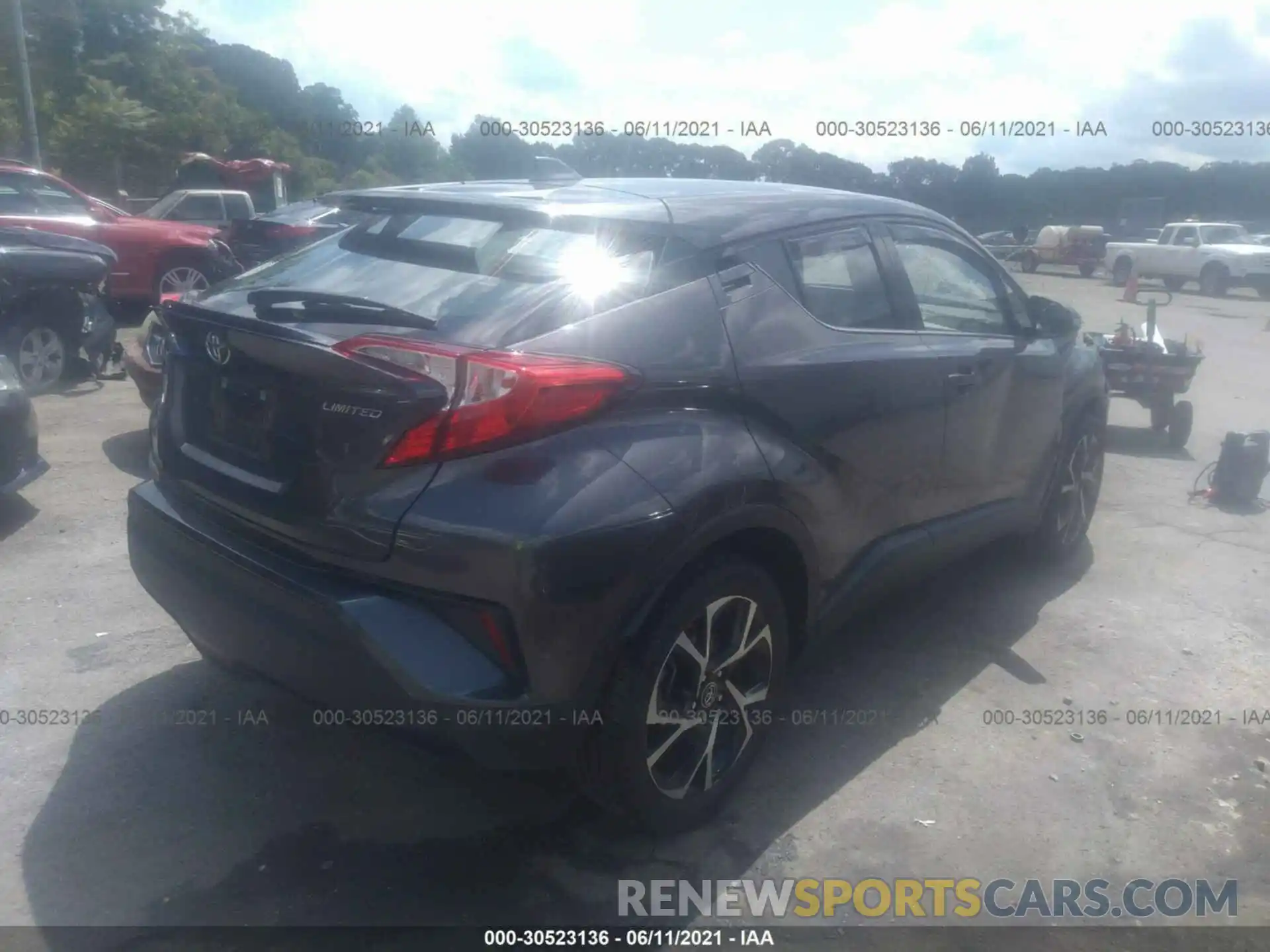 4 Photograph of a damaged car NMTKHMBX1KR091782 TOYOTA C-HR 2019