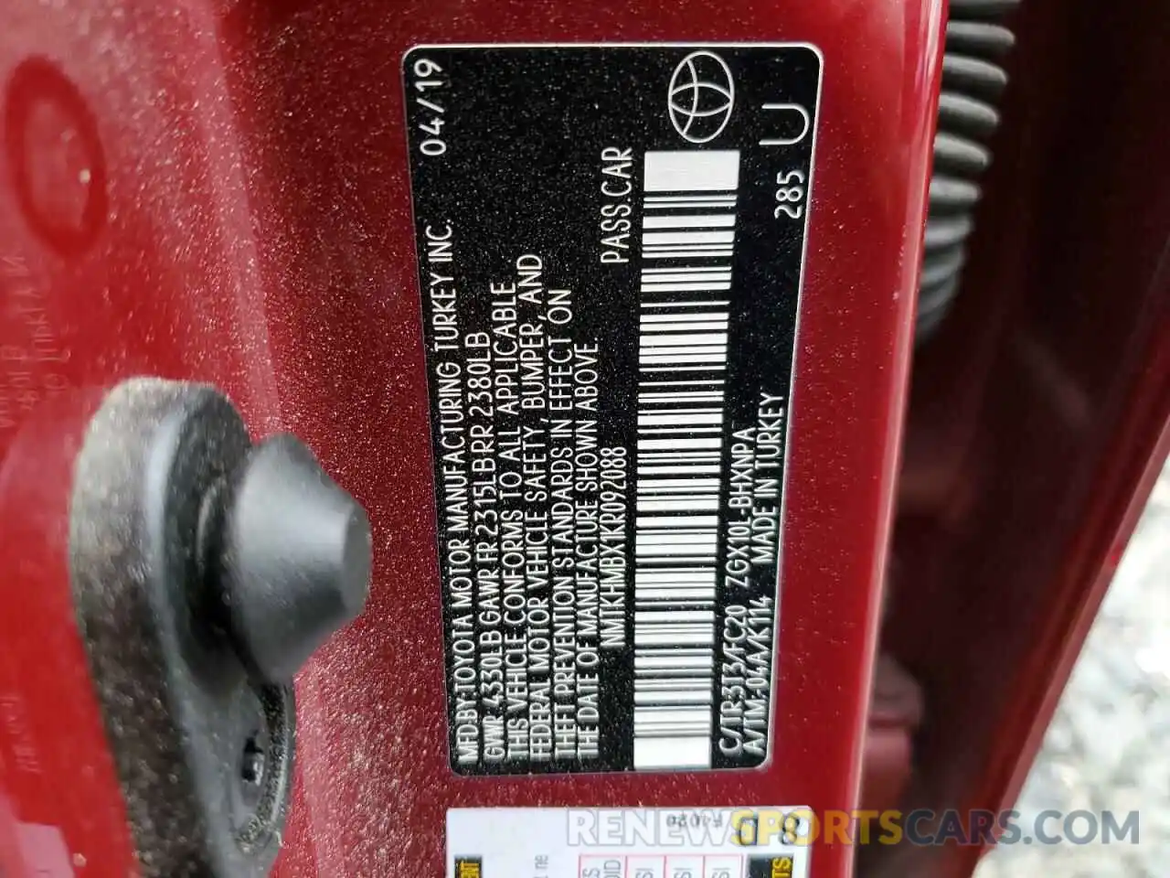 12 Фотография поврежденного автомобиля NMTKHMBX1KR092088 TOYOTA C-HR 2019