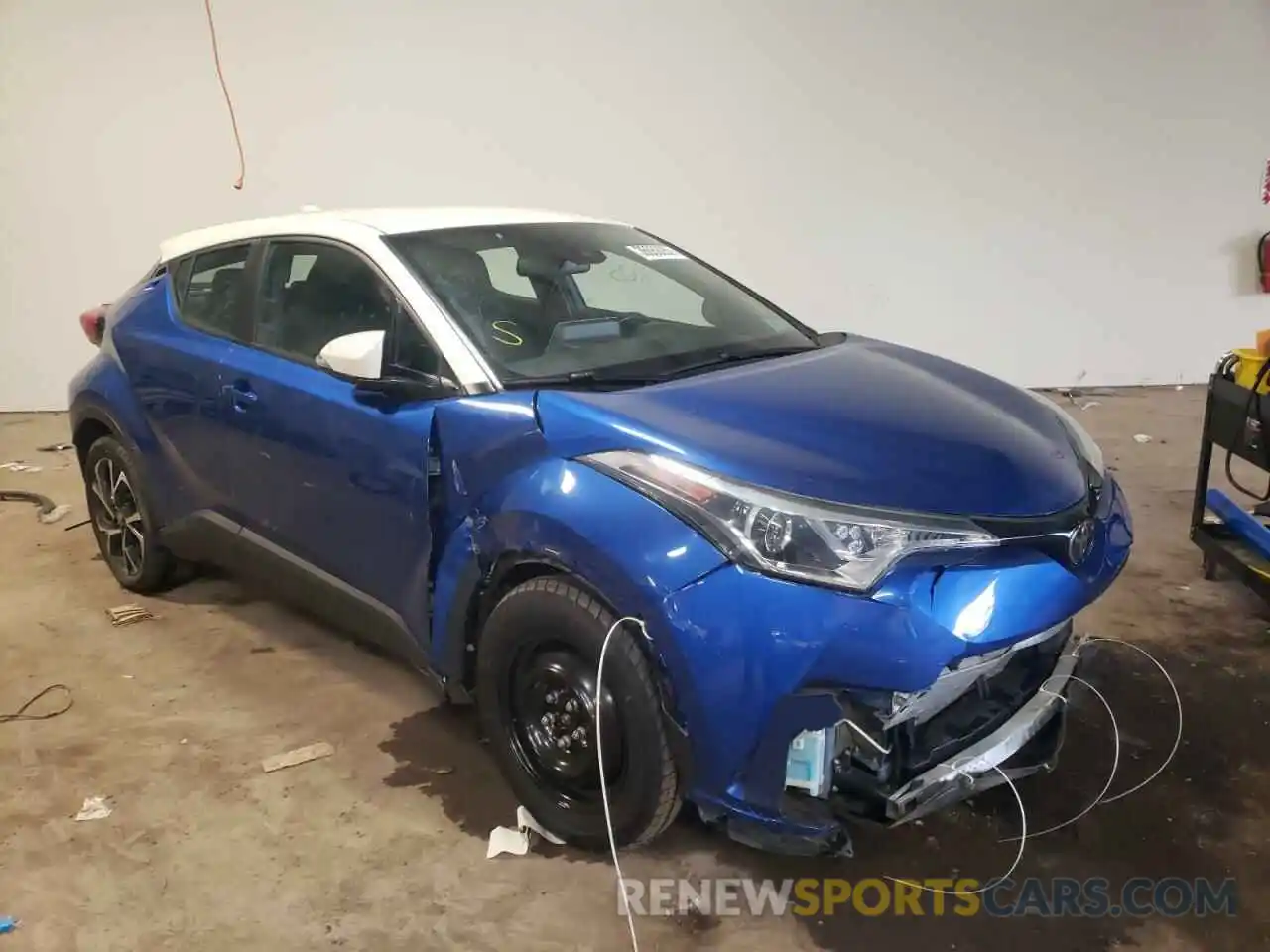 1 Photograph of a damaged car NMTKHMBX1KR094889 TOYOTA C-HR 2019