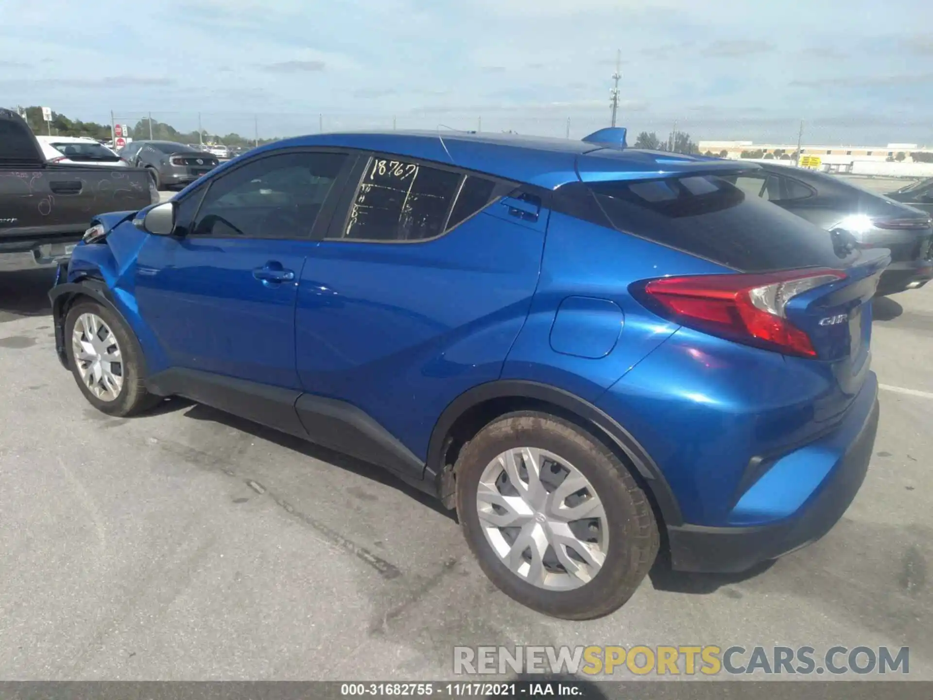 3 Photograph of a damaged car NMTKHMBX1KR099705 TOYOTA C-HR 2019