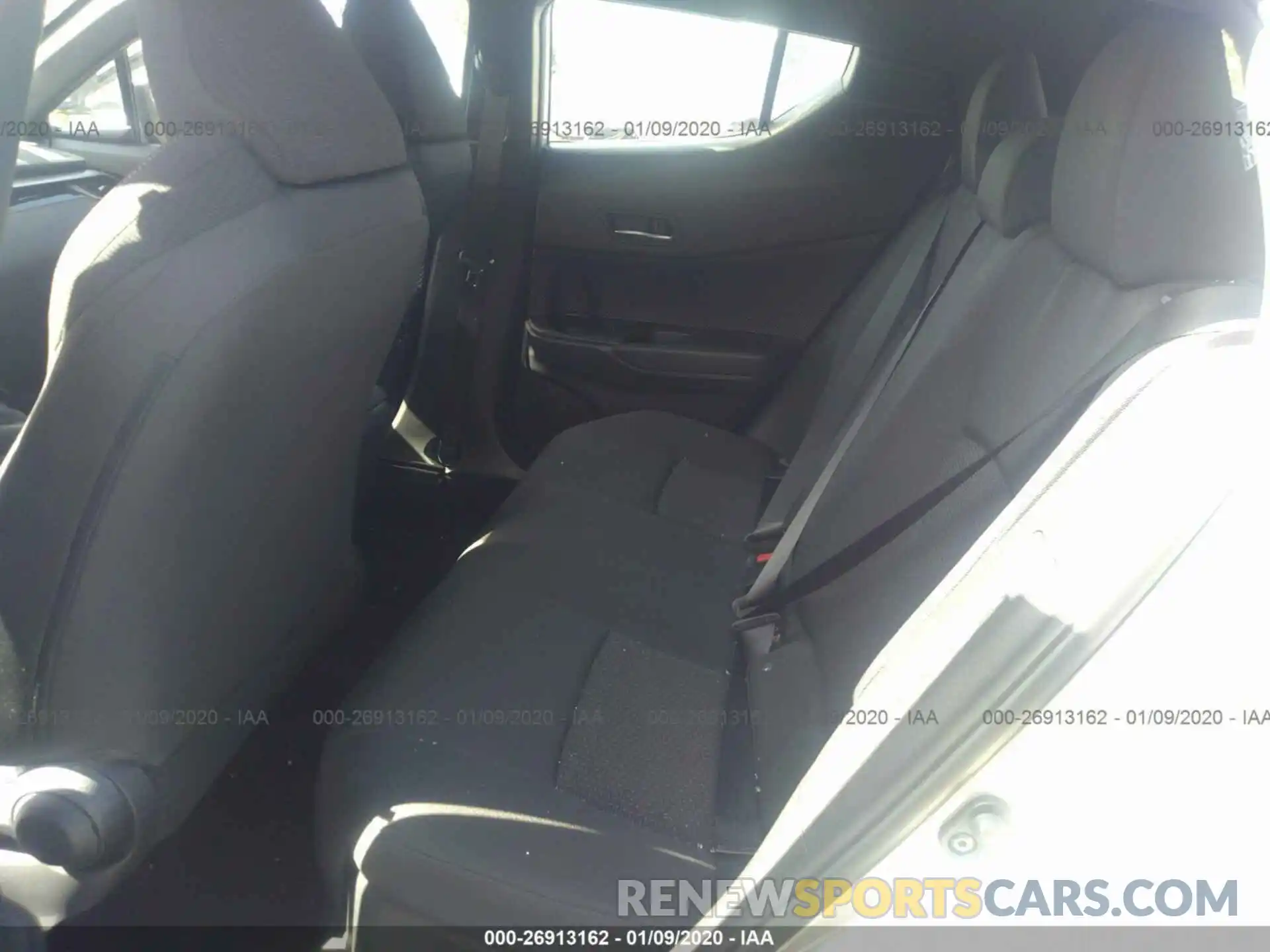 8 Photograph of a damaged car NMTKHMBX1KR101470 TOYOTA C-HR 2019