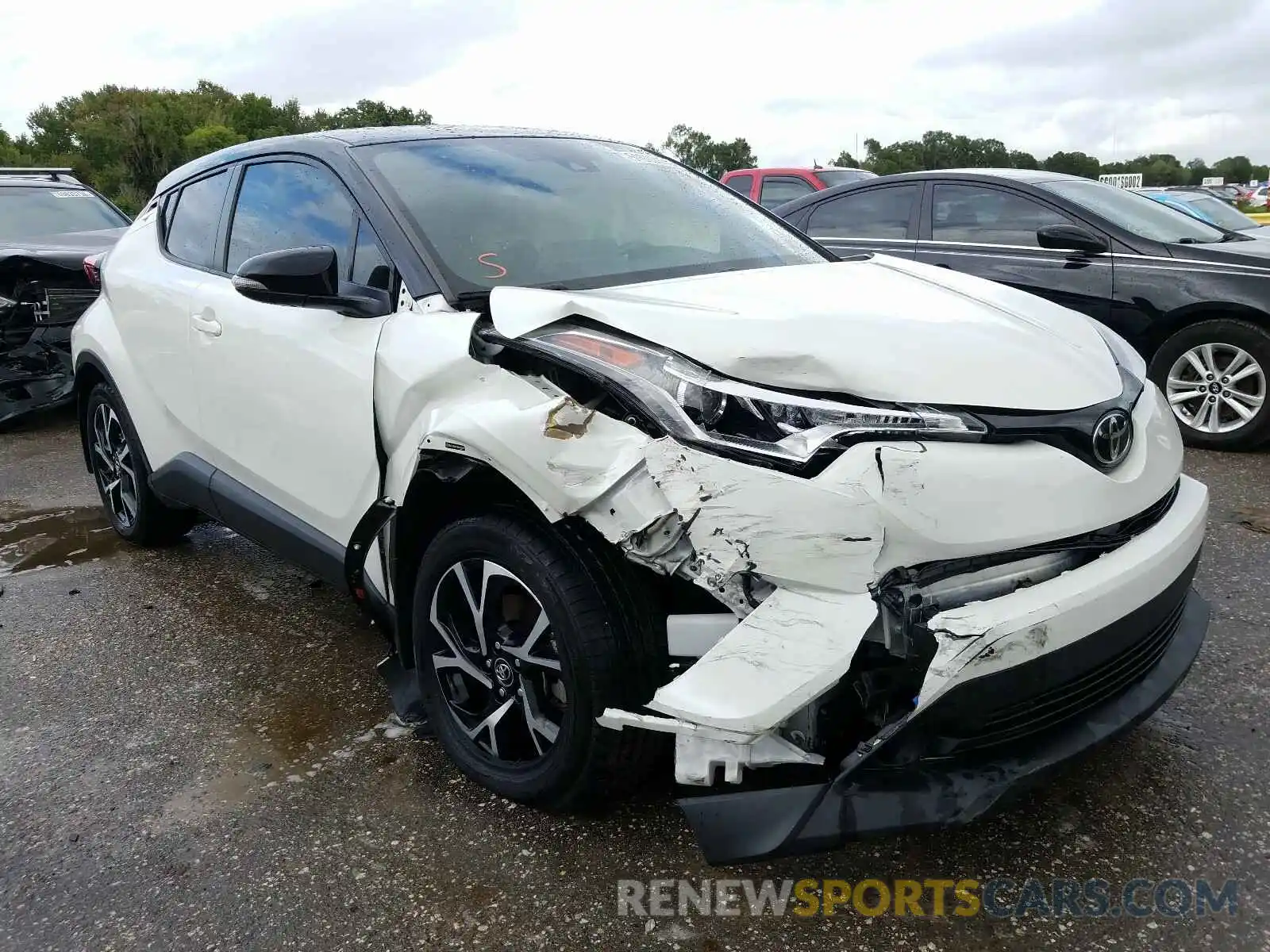 1 Photograph of a damaged car NMTKHMBX2KR072299 TOYOTA C-HR 2019