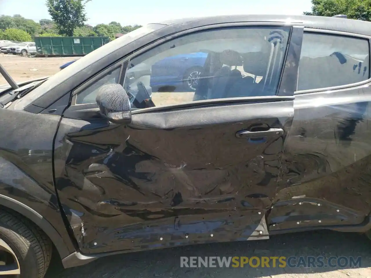 9 Photograph of a damaged car NMTKHMBX2KR073789 TOYOTA C-HR 2019