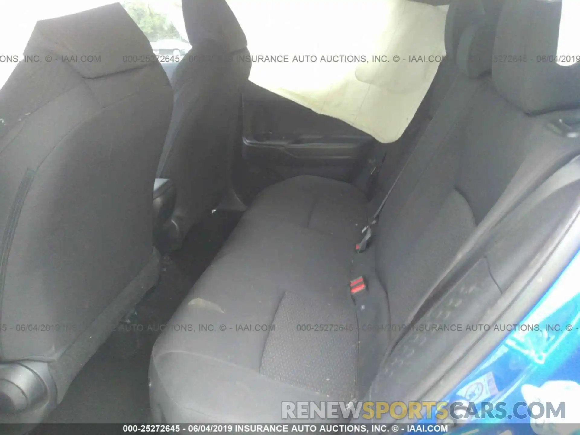 8 Photograph of a damaged car NMTKHMBX2KR075204 TOYOTA C-HR 2019