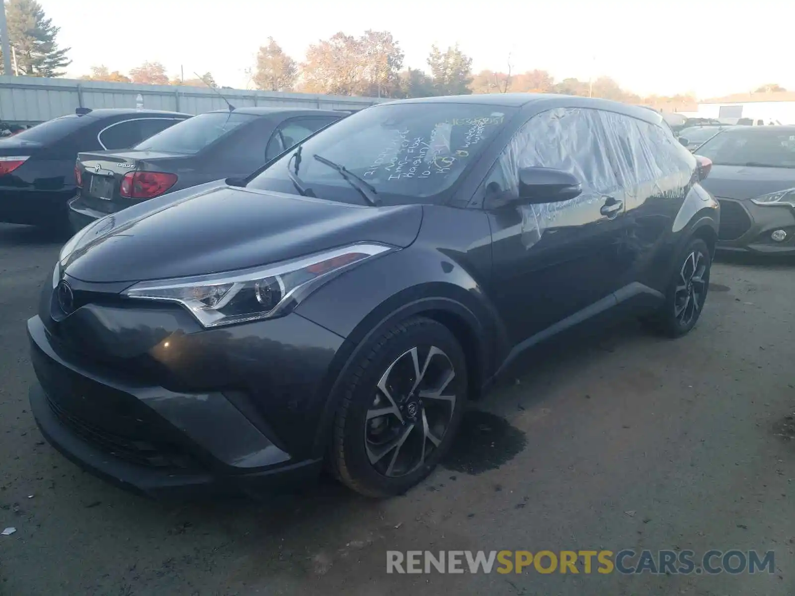 2 Фотография поврежденного автомобиля NMTKHMBX2KR076160 TOYOTA C-HR 2019