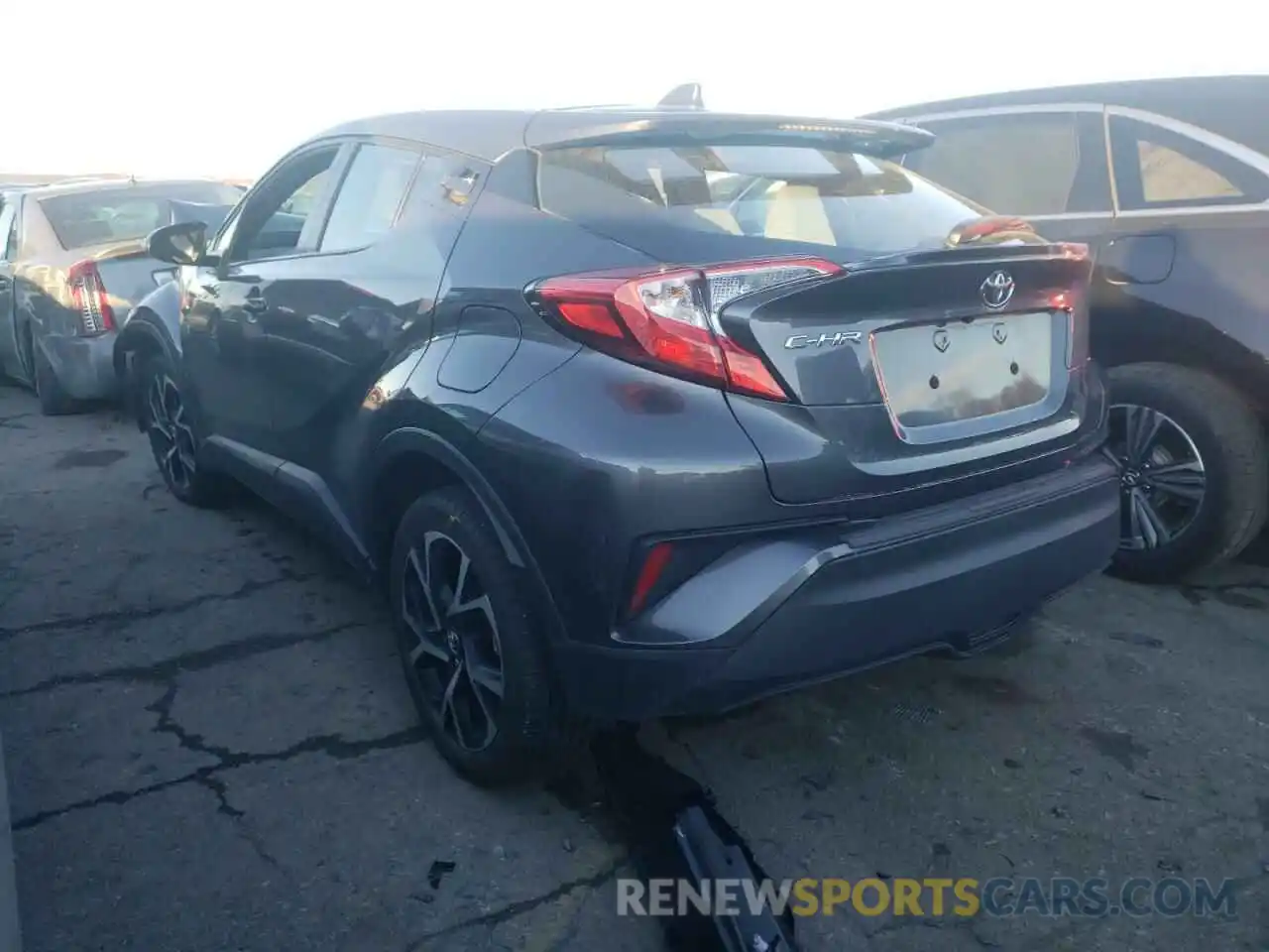 3 Photograph of a damaged car NMTKHMBX2KR076286 TOYOTA C-HR 2019