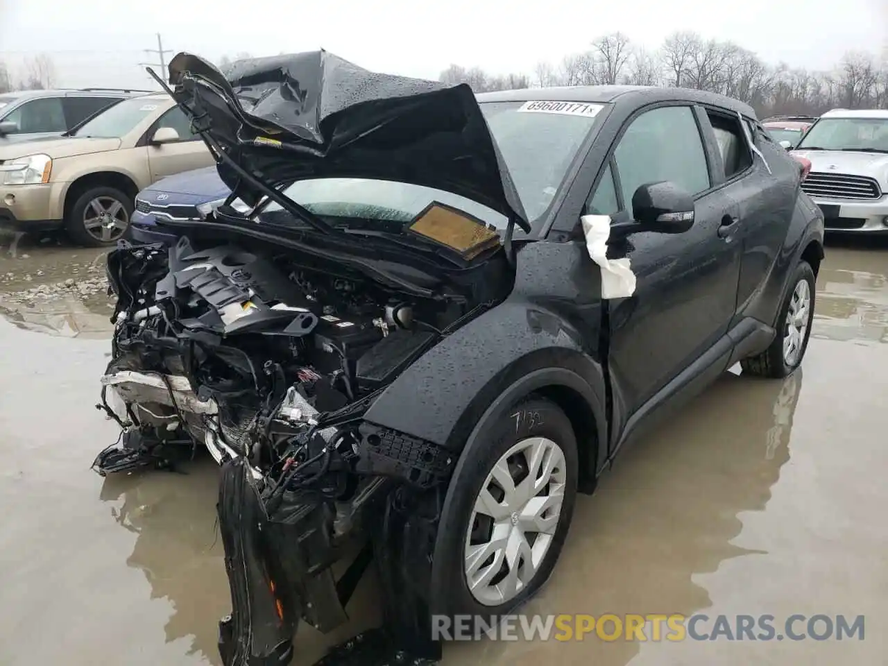 2 Photograph of a damaged car NMTKHMBX2KR079625 TOYOTA C-HR 2019