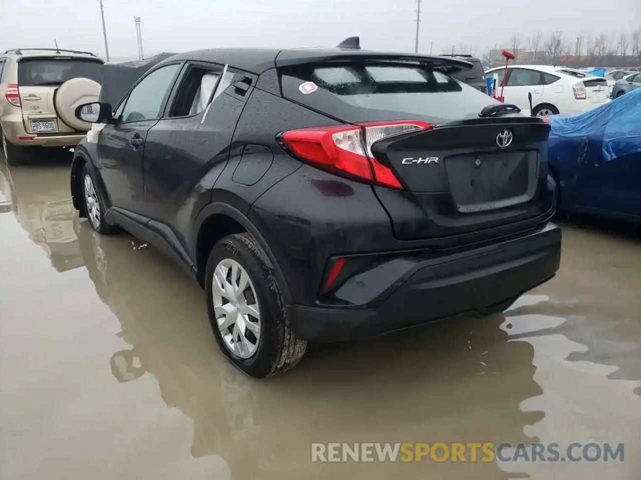 3 Photograph of a damaged car NMTKHMBX2KR079625 TOYOTA C-HR 2019