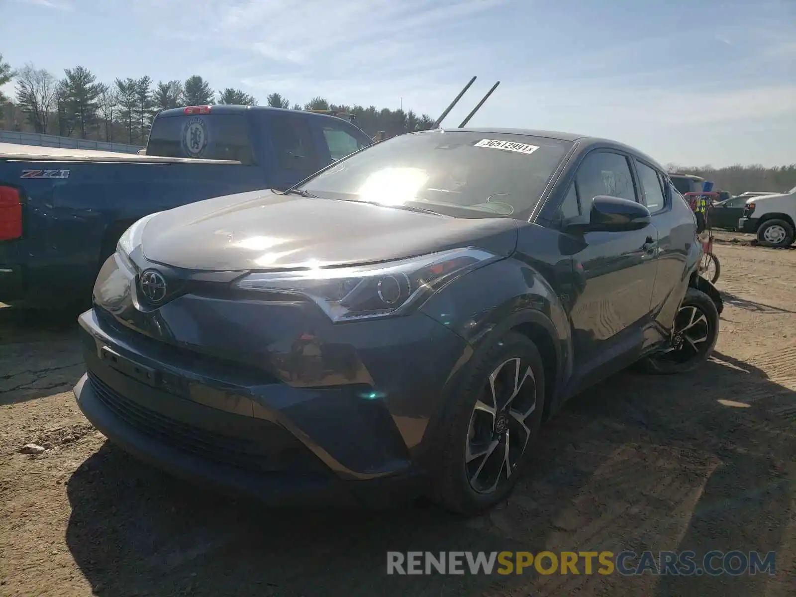 2 Фотография поврежденного автомобиля NMTKHMBX2KR083075 TOYOTA C-HR 2019