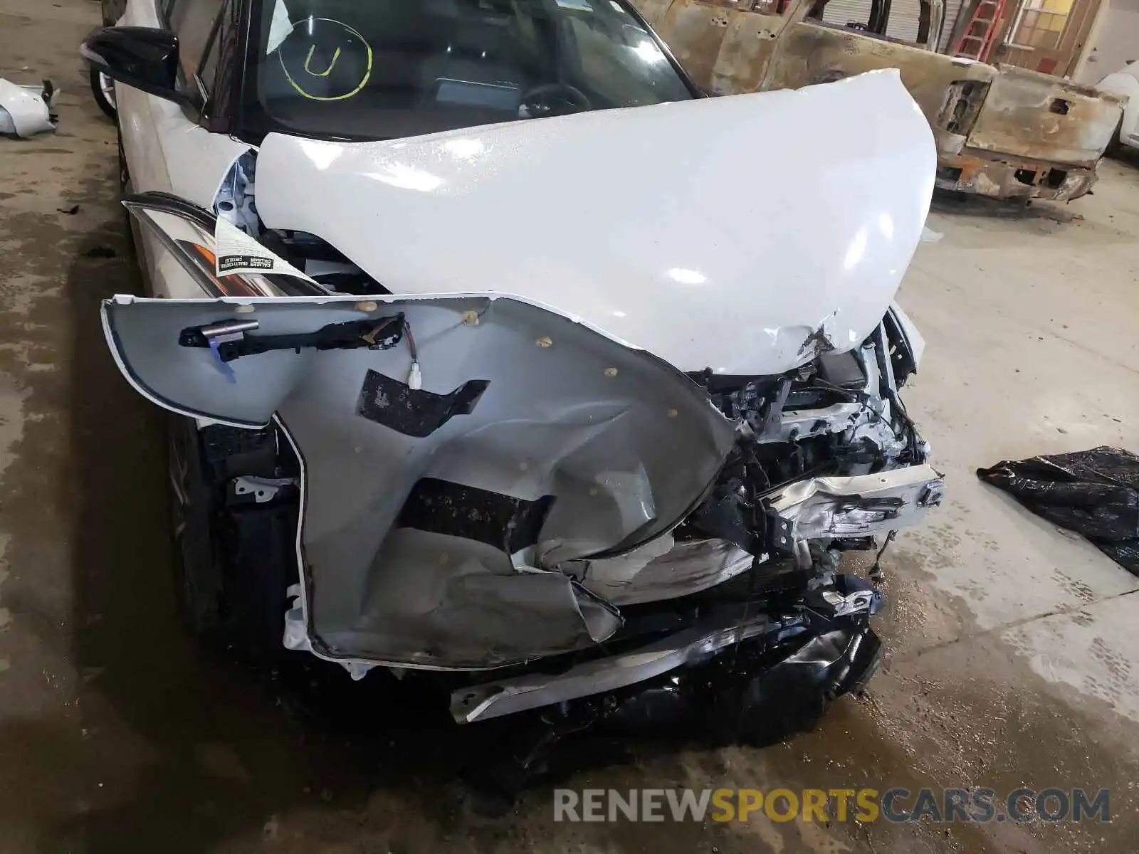 9 Photograph of a damaged car NMTKHMBX2KR083903 TOYOTA C-HR 2019