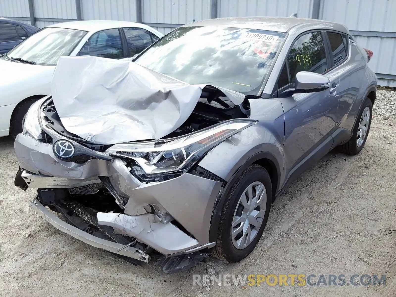 2 Фотография поврежденного автомобиля NMTKHMBX2KR089183 TOYOTA C-HR 2019