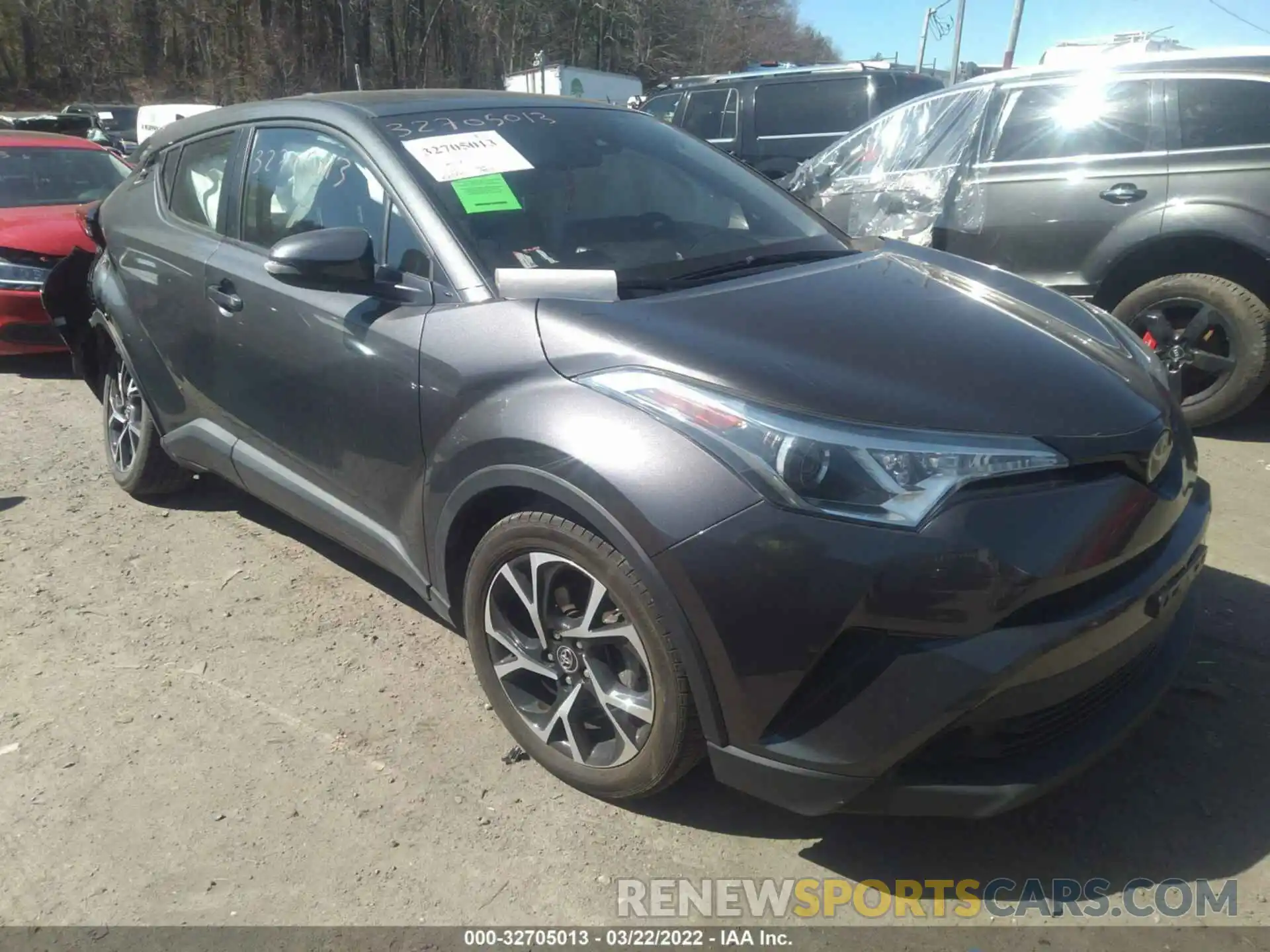 1 Фотография поврежденного автомобиля NMTKHMBX2KR090110 TOYOTA C-HR 2019