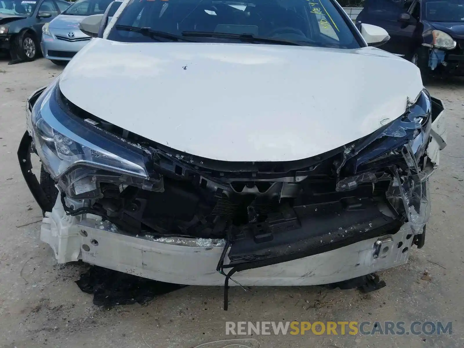 9 Photograph of a damaged car NMTKHMBX2KR090463 TOYOTA C-HR 2019