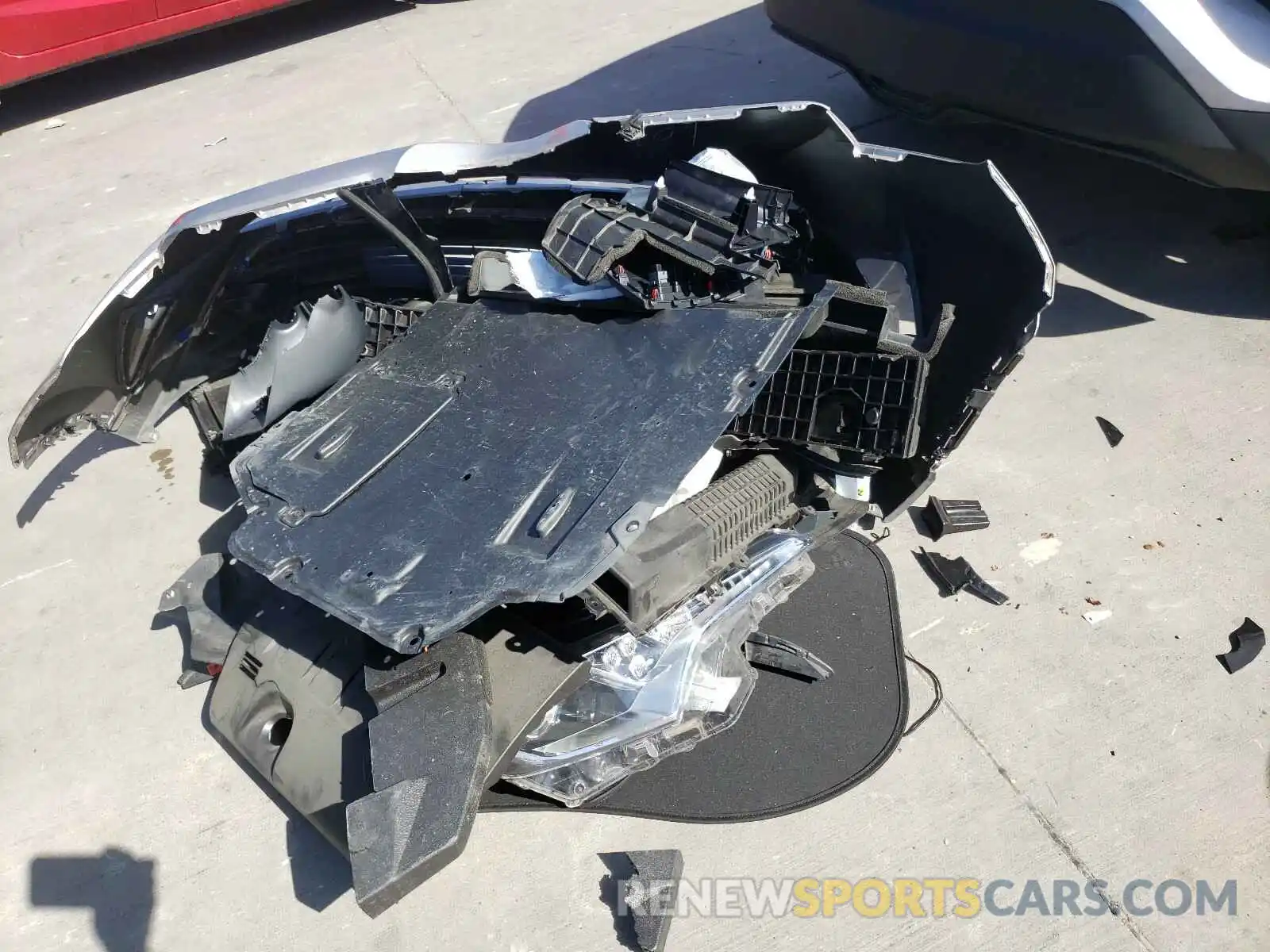 9 Photograph of a damaged car NMTKHMBX2KR092083 TOYOTA C-HR 2019